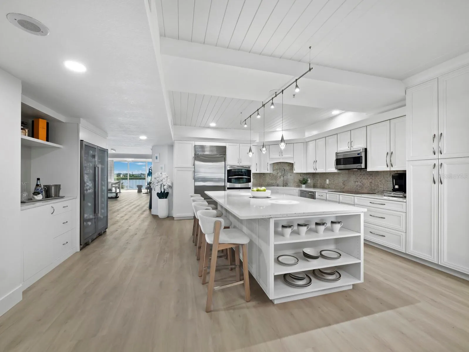 1260 DOLPHIN BAY WAY #301 #301