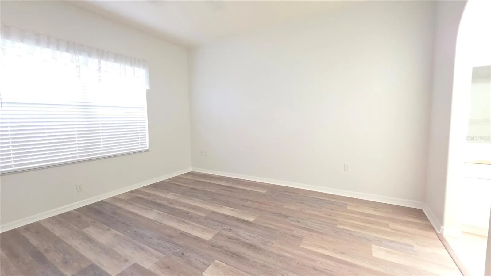 2747 73RD CT W