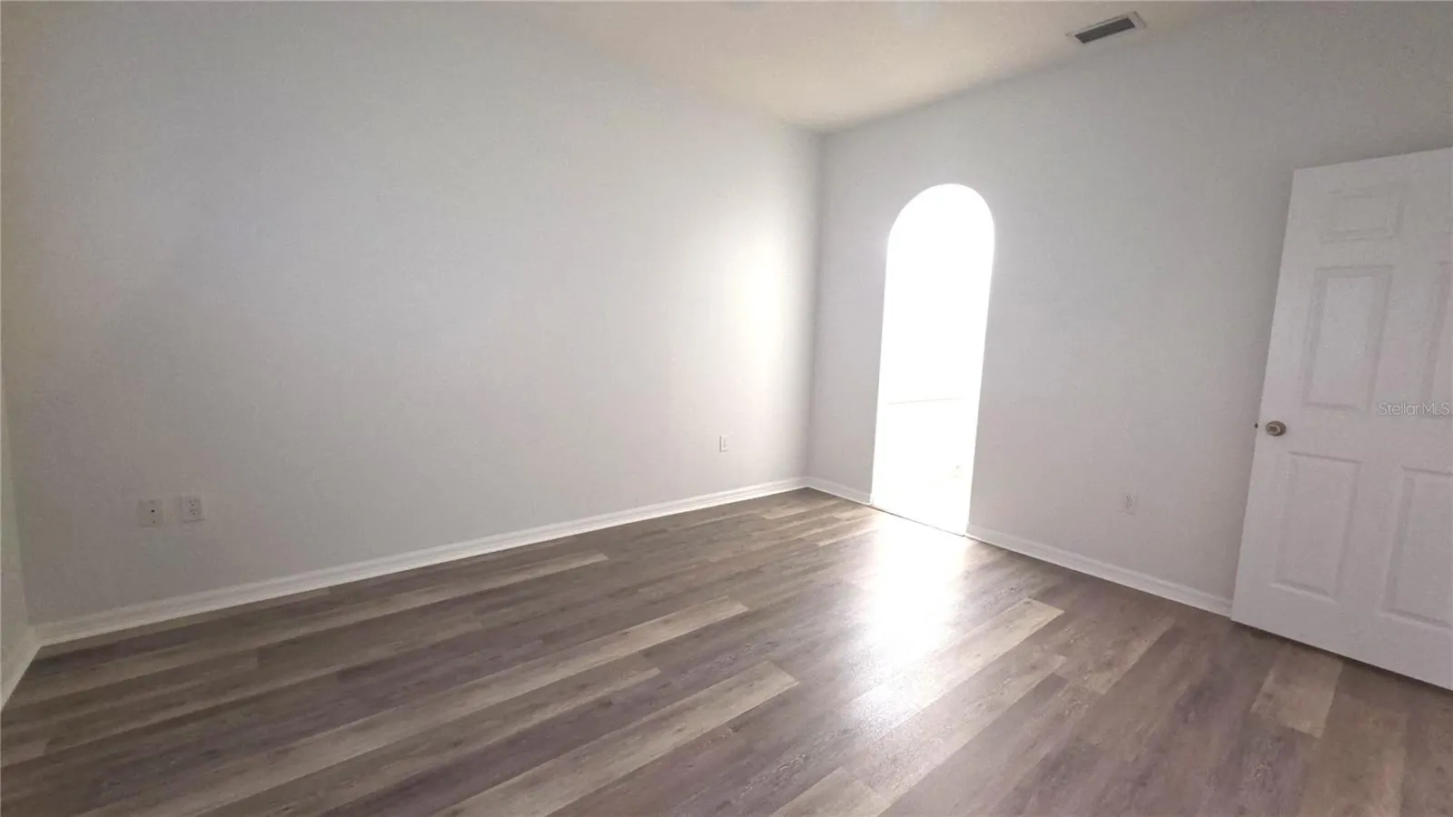 2747 73RD CT W