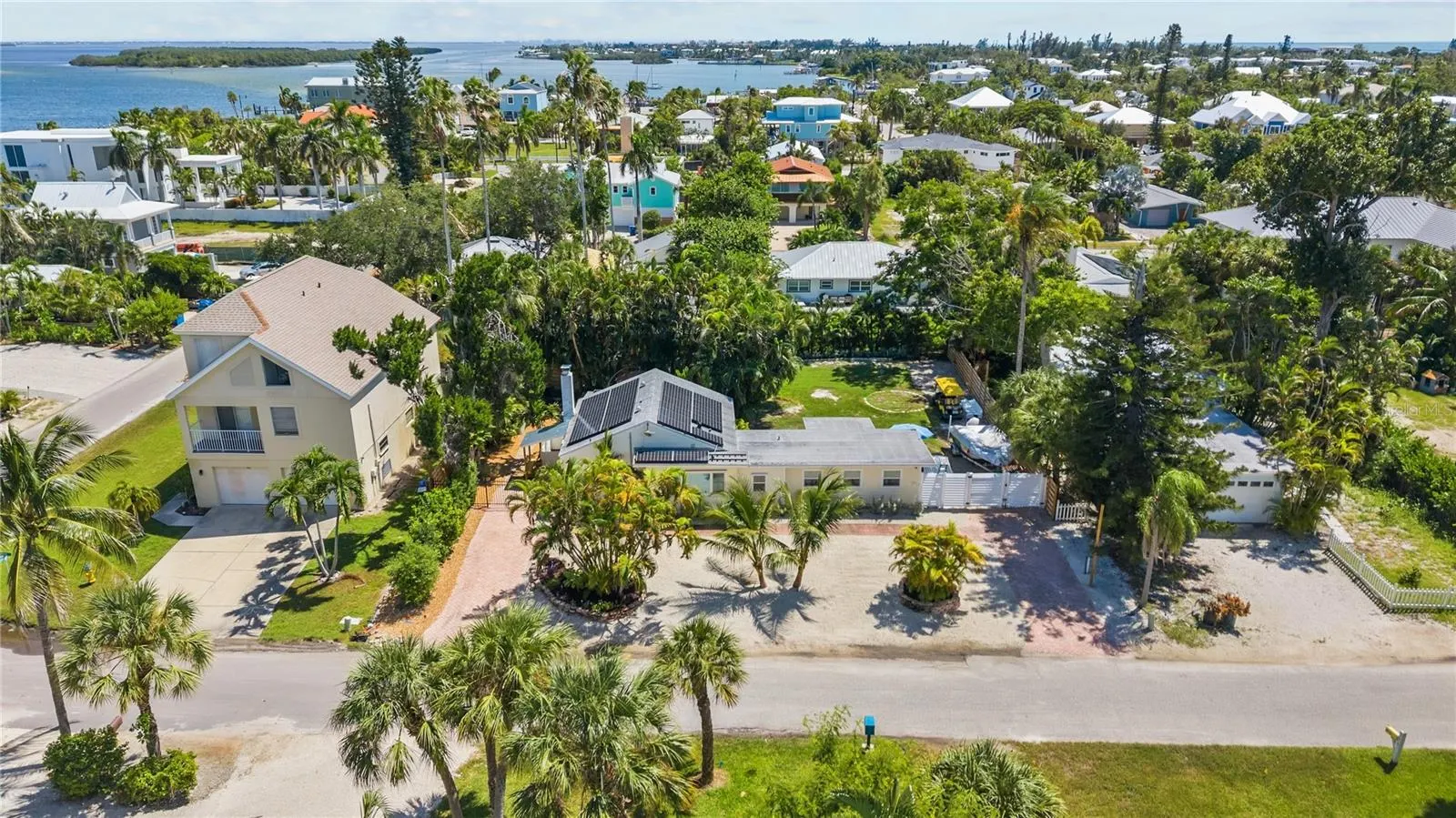 760 LONGBOAT CT
