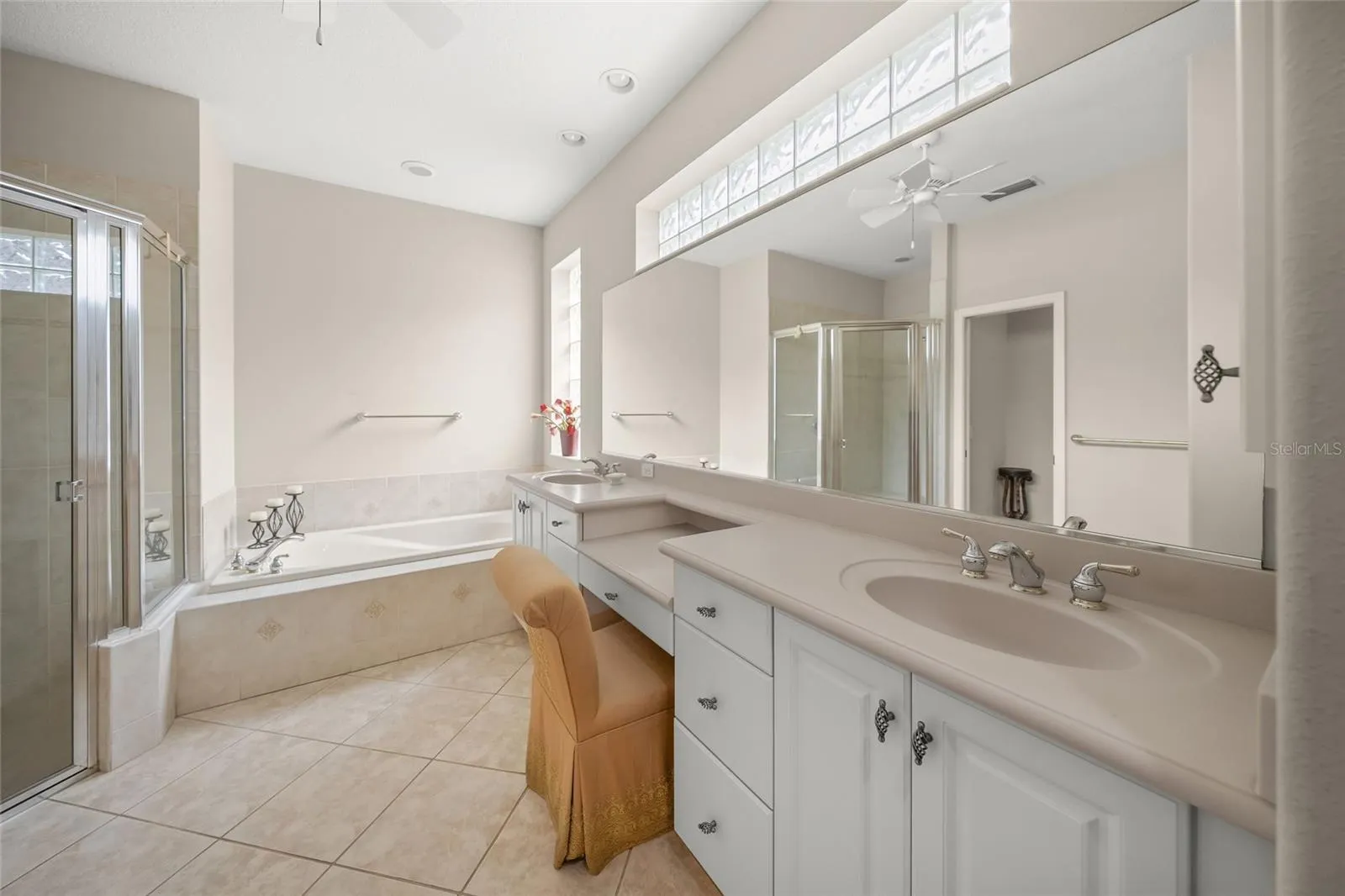 1346 THORNAPPLE DR