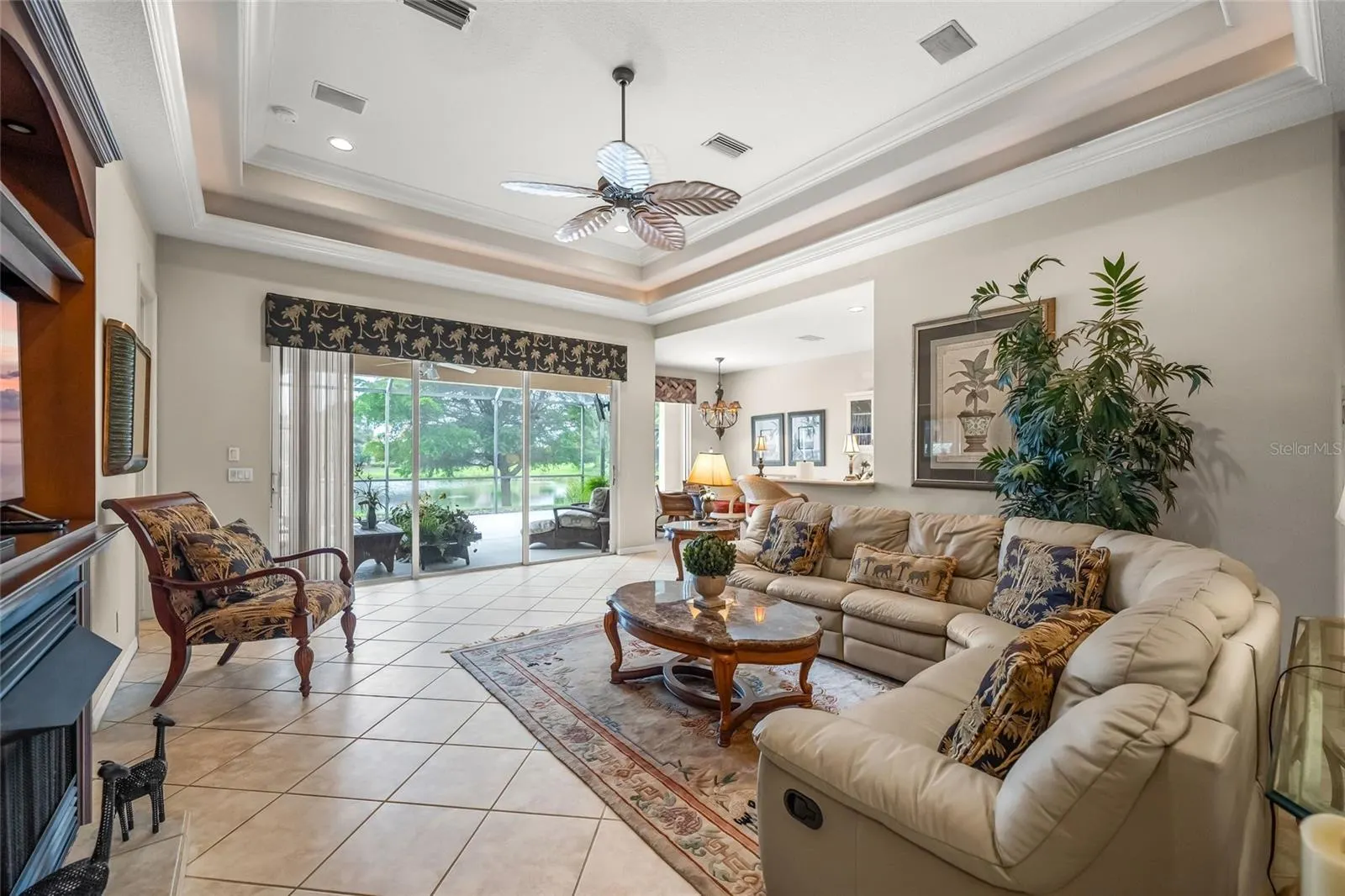 1346 THORNAPPLE DR
