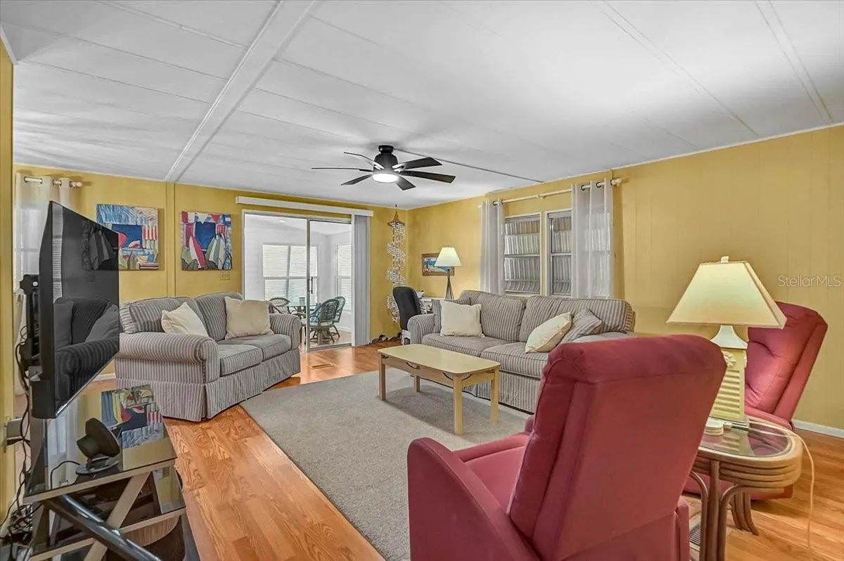 145 EDGEWOOD DR