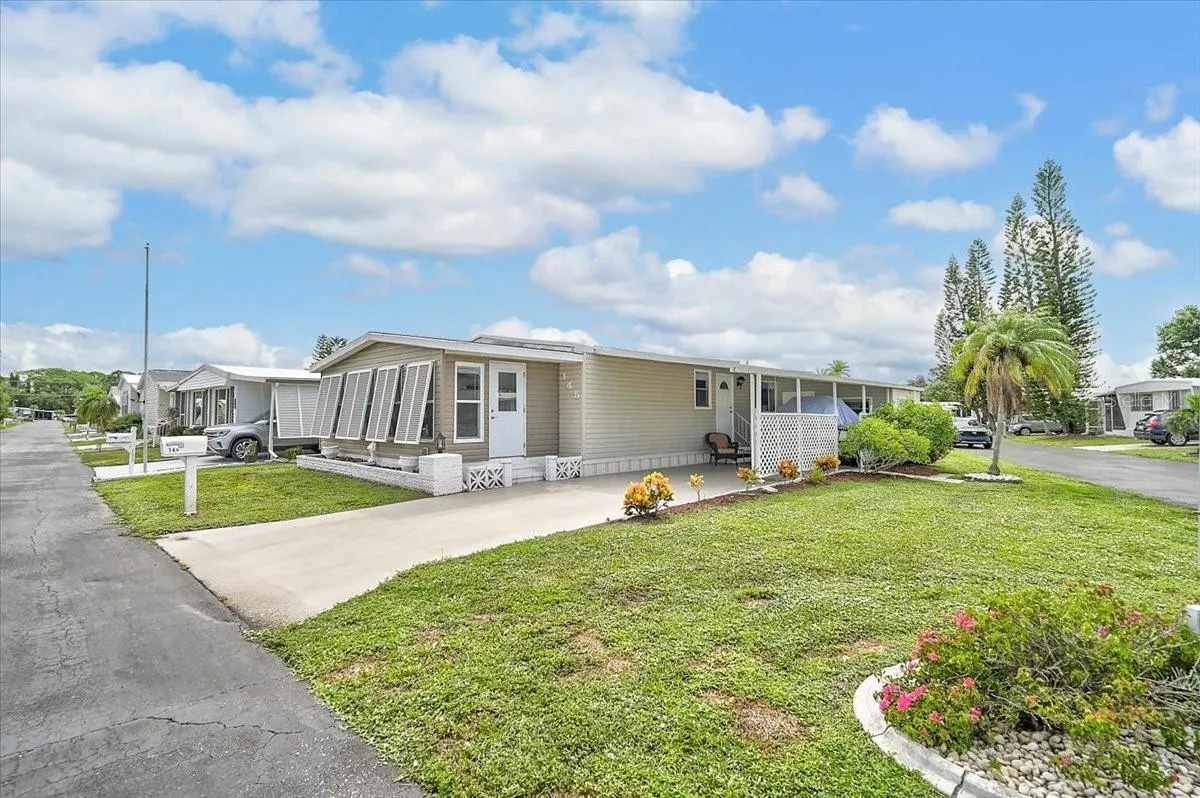 145 EDGEWOOD DR