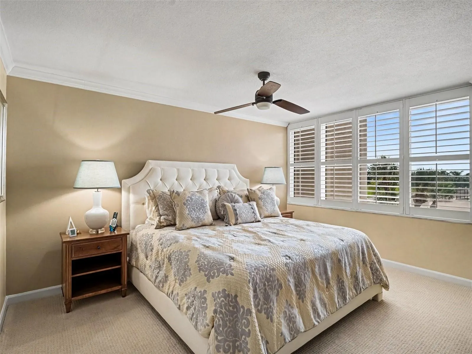 775 LONGBOAT CLUB RD #304 #304