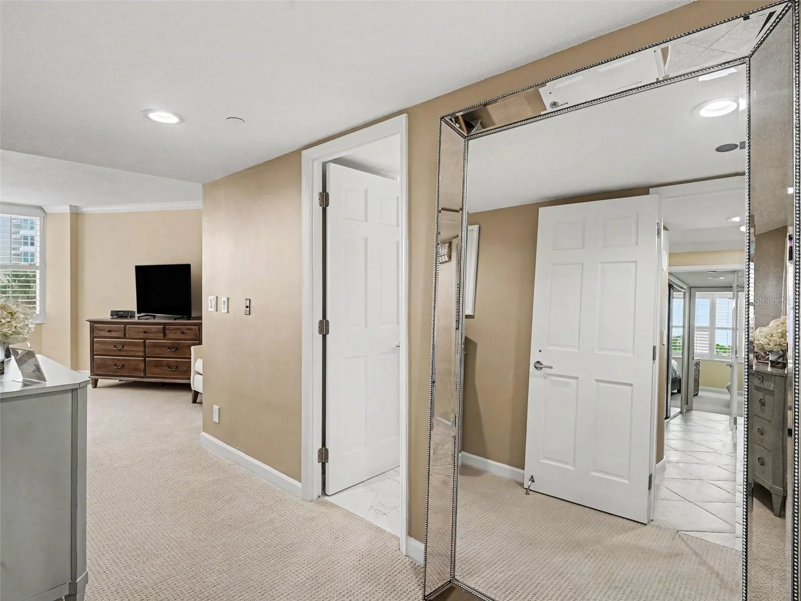 775 LONGBOAT CLUB RD #304 #304