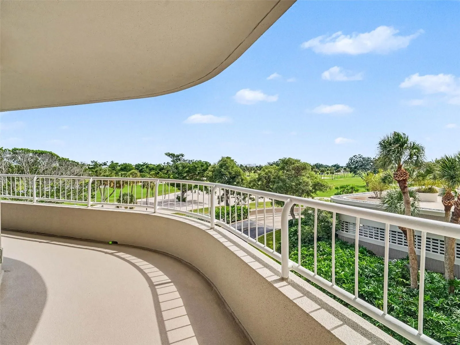 775 LONGBOAT CLUB RD #304 #304