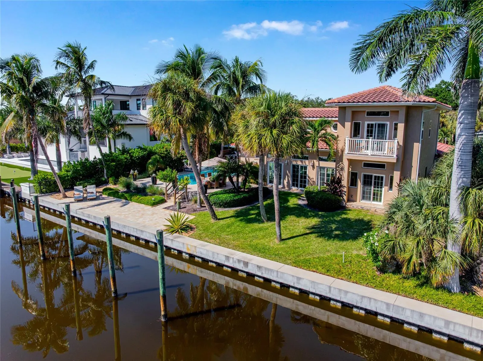5376 SHADOW LAWN DR