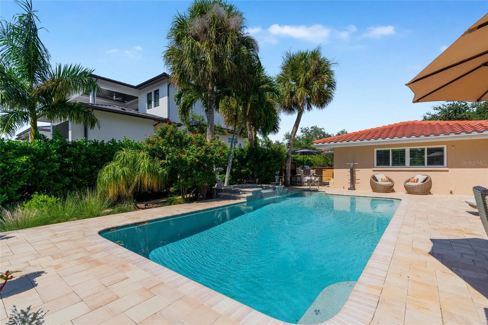 5376 SHADOW LAWN DR