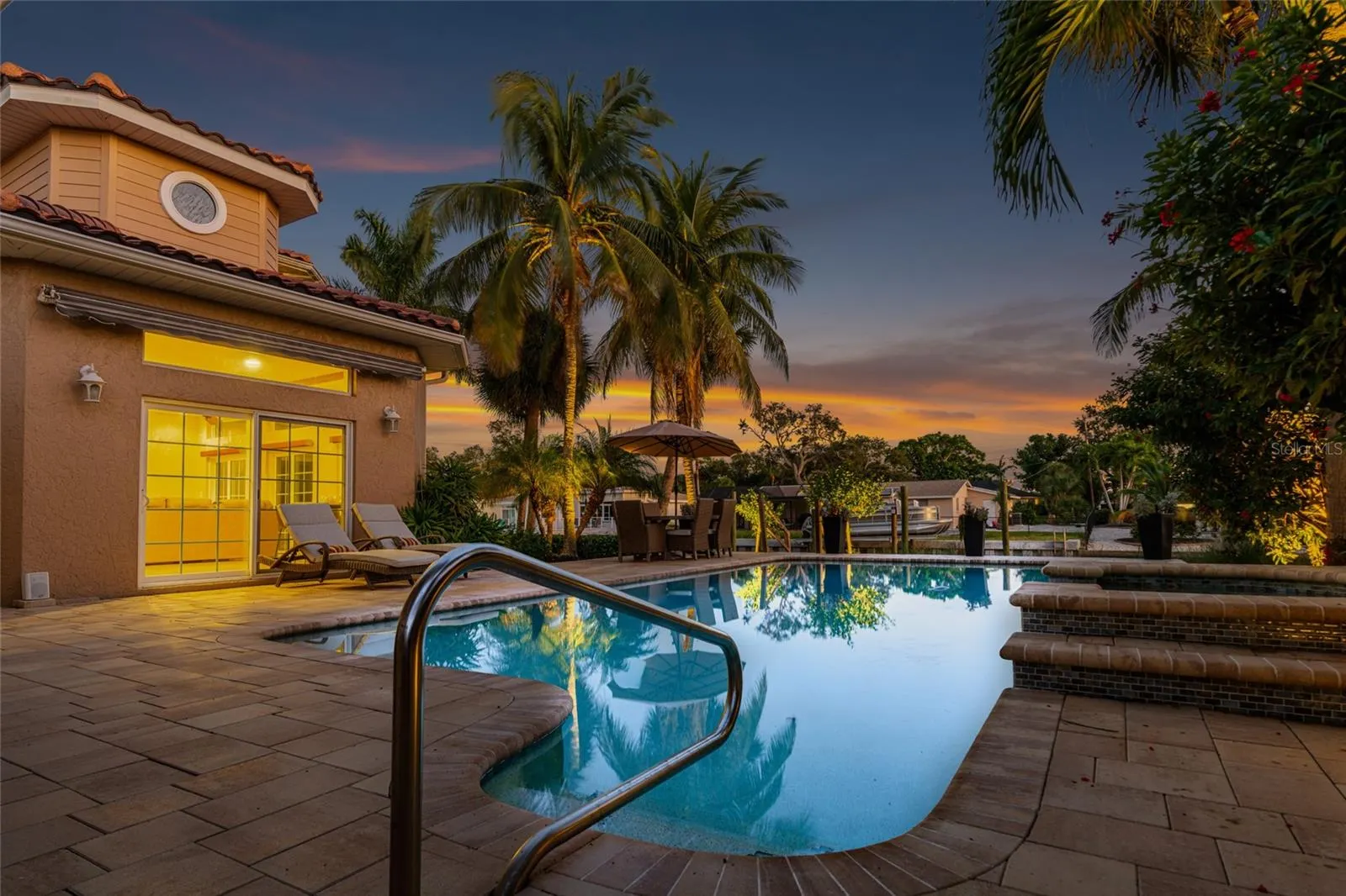 5376 SHADOW LAWN DR