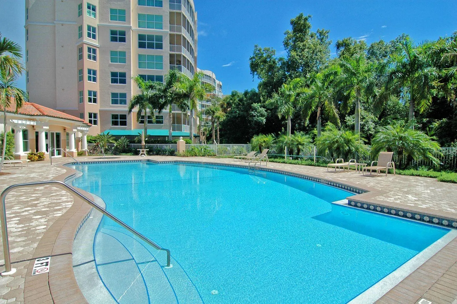 385 NORTH POINT RD #701 #701