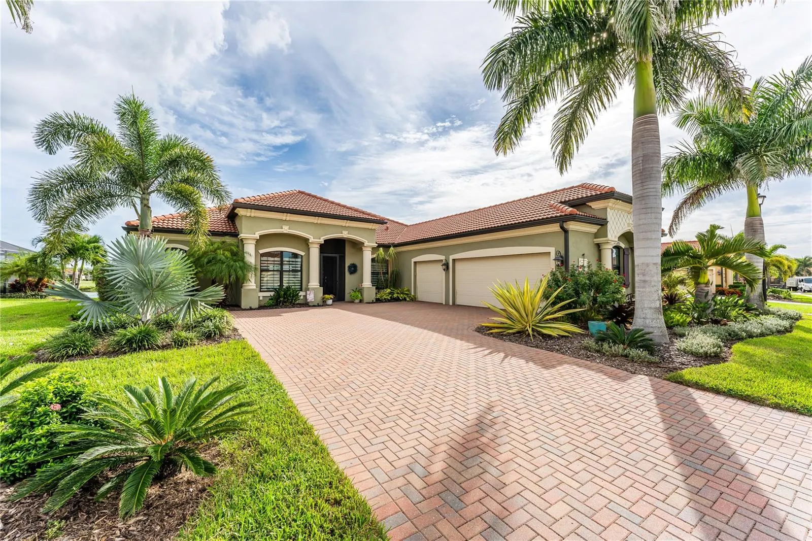 10733 TARFLOWER DR
