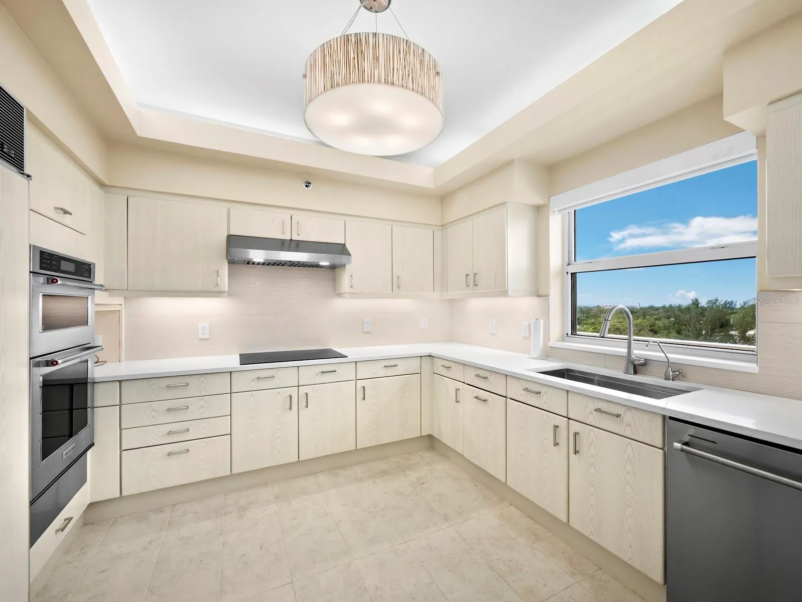 3060 GRAND BAY BLVD #162 #162