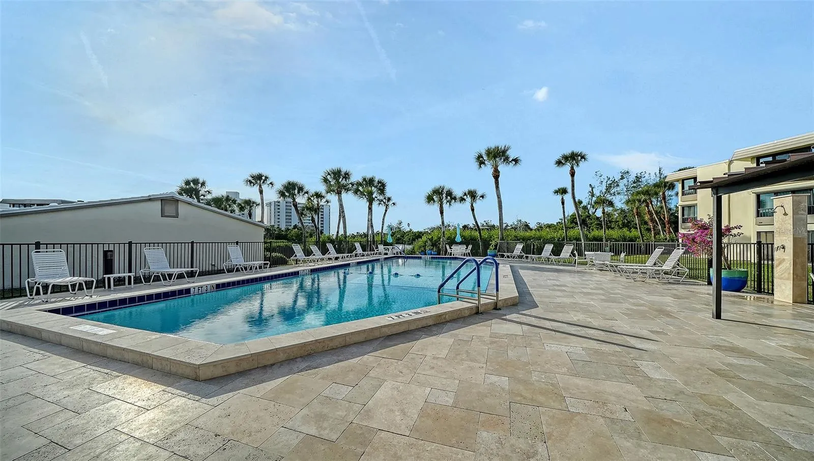 120 WHISPERING SANDS DR #V20 #V20