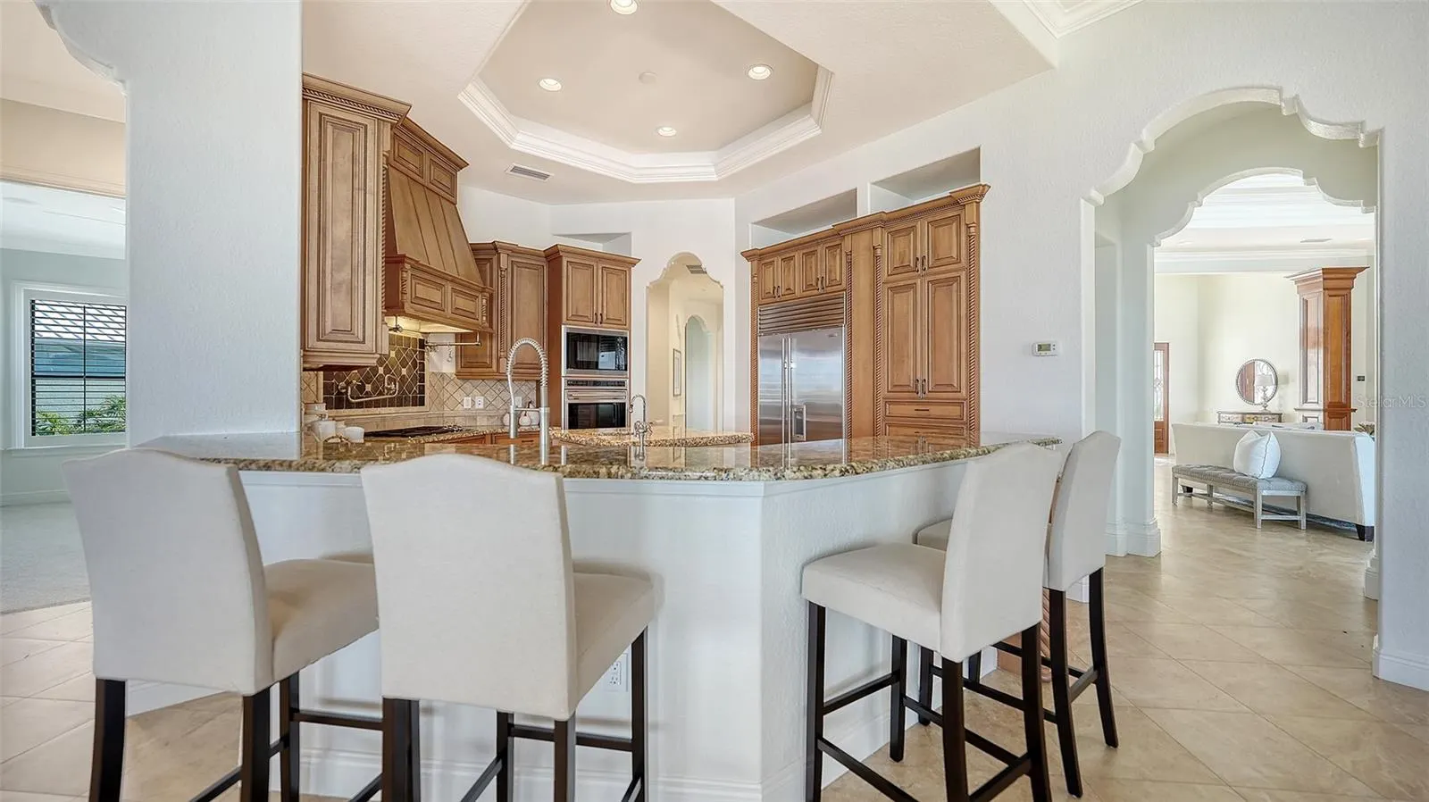 275 LOOKOUT POINT DR