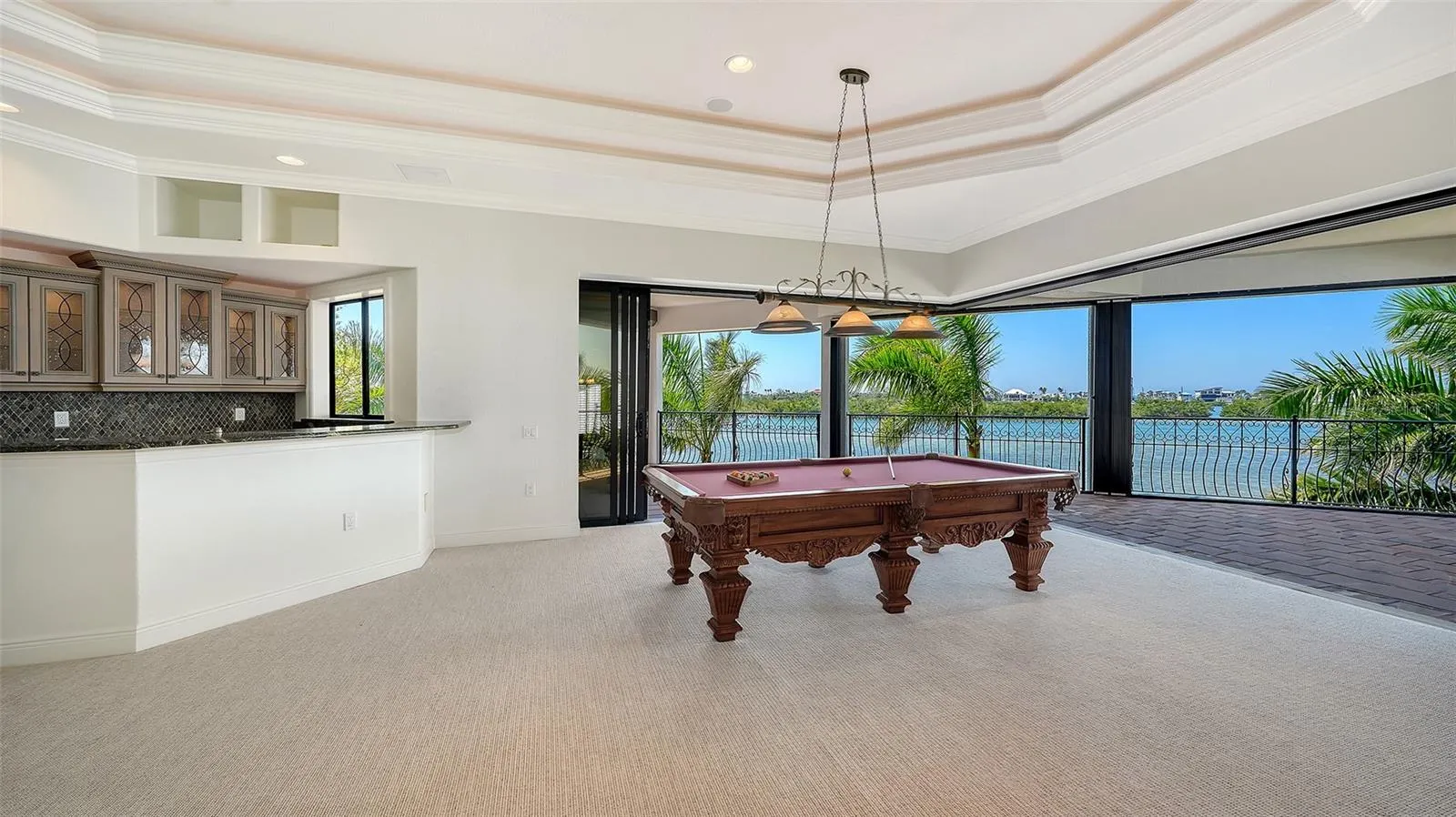 275 LOOKOUT POINT DR