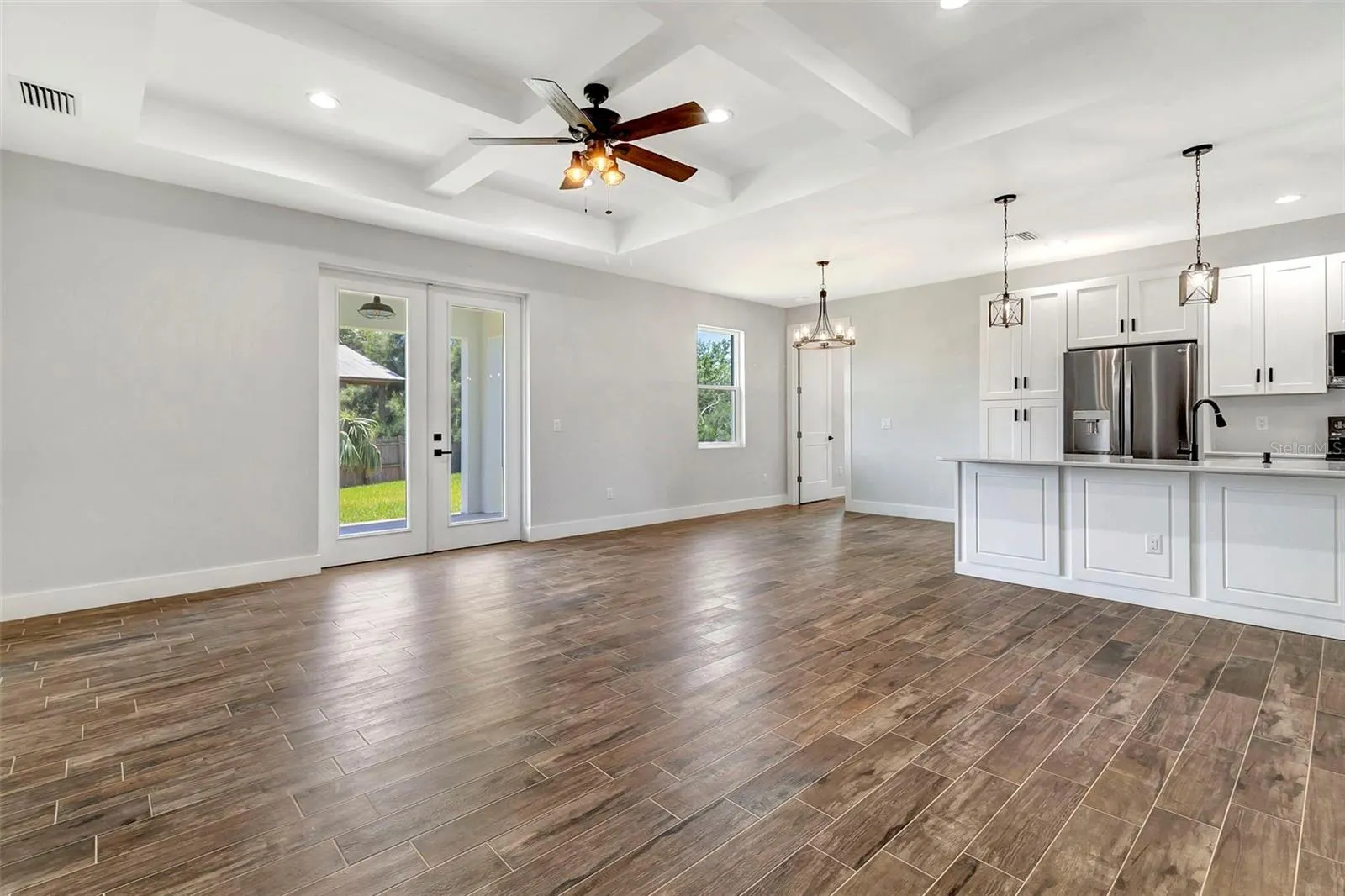 2135 SE CARLSTROM FIELD RD