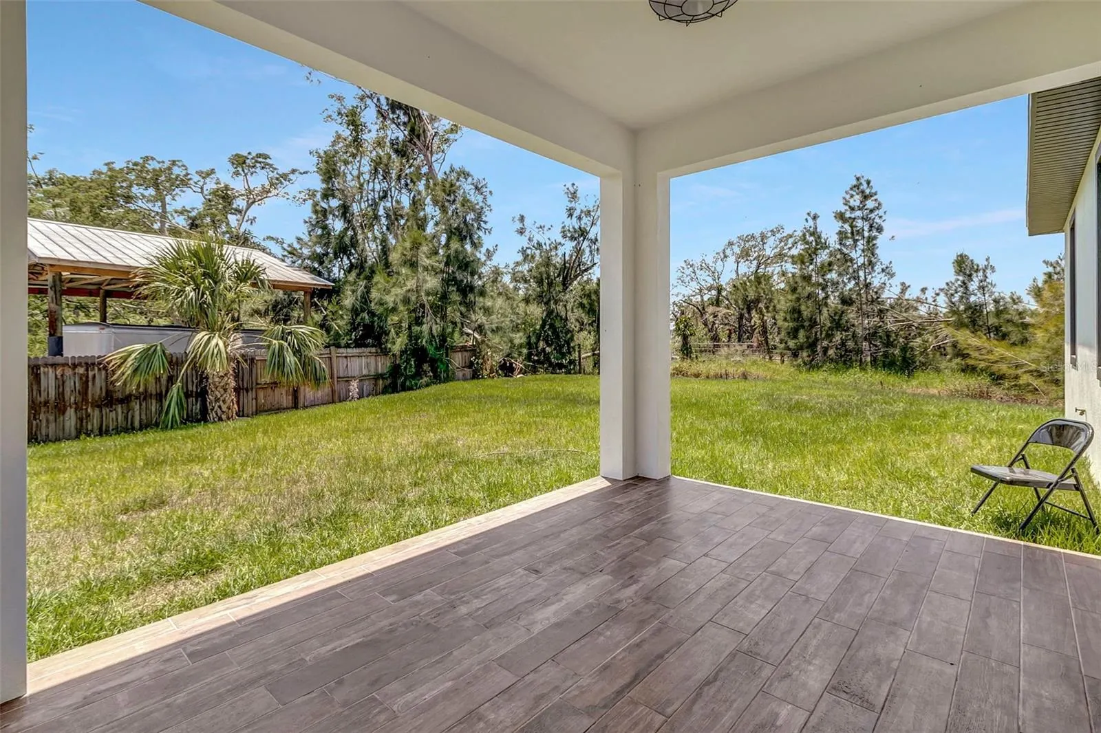 2135 SE CARLSTROM FIELD RD