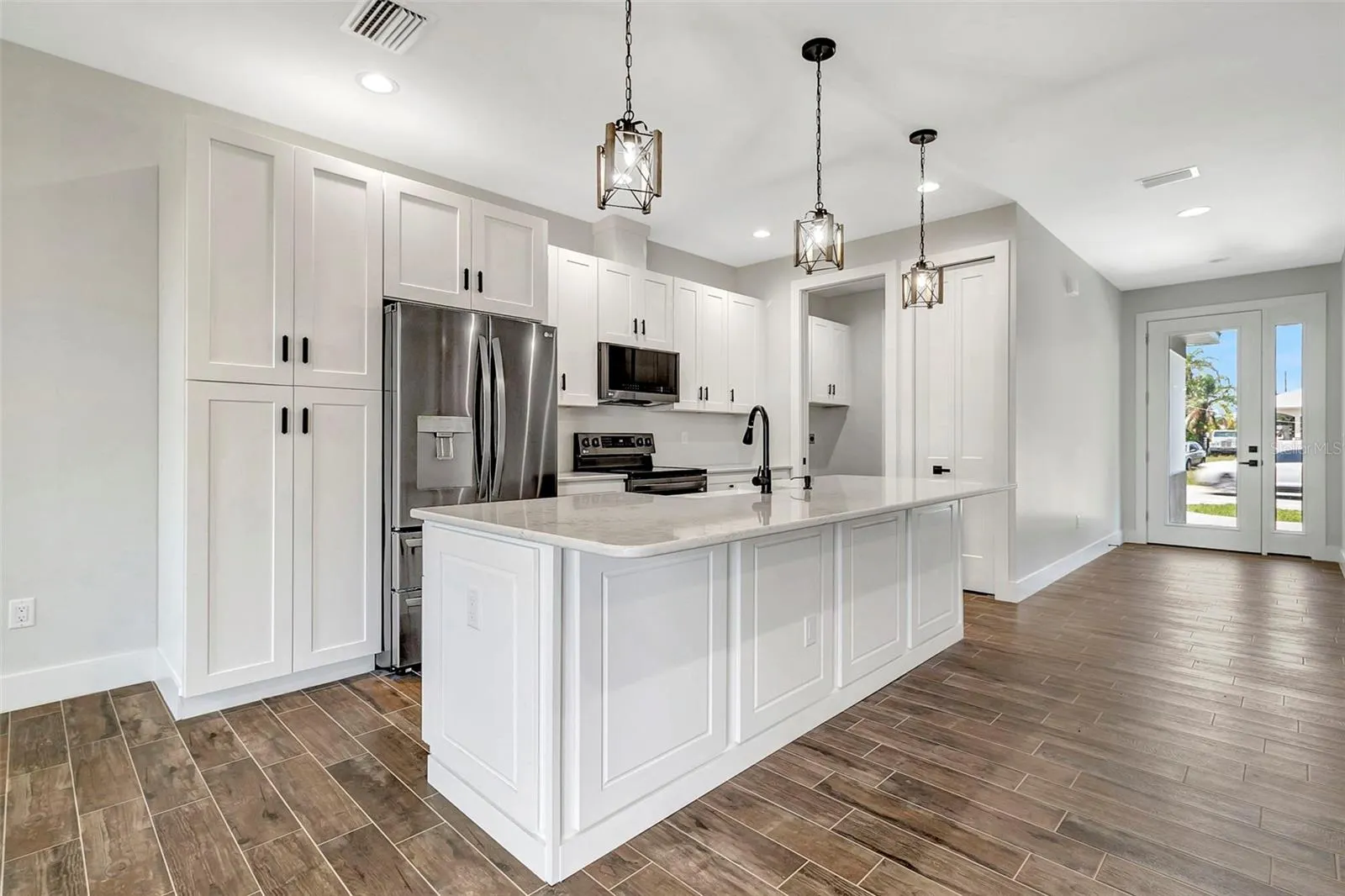 2135 SE CARLSTROM FIELD RD