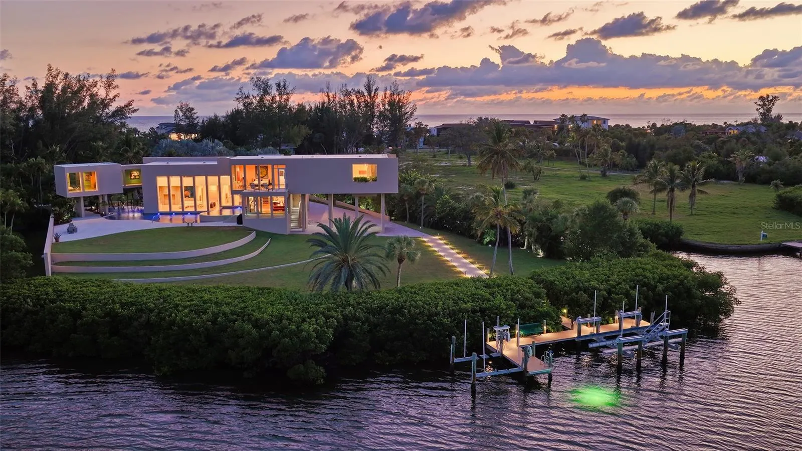 6610 GULF OF MEXICO DR