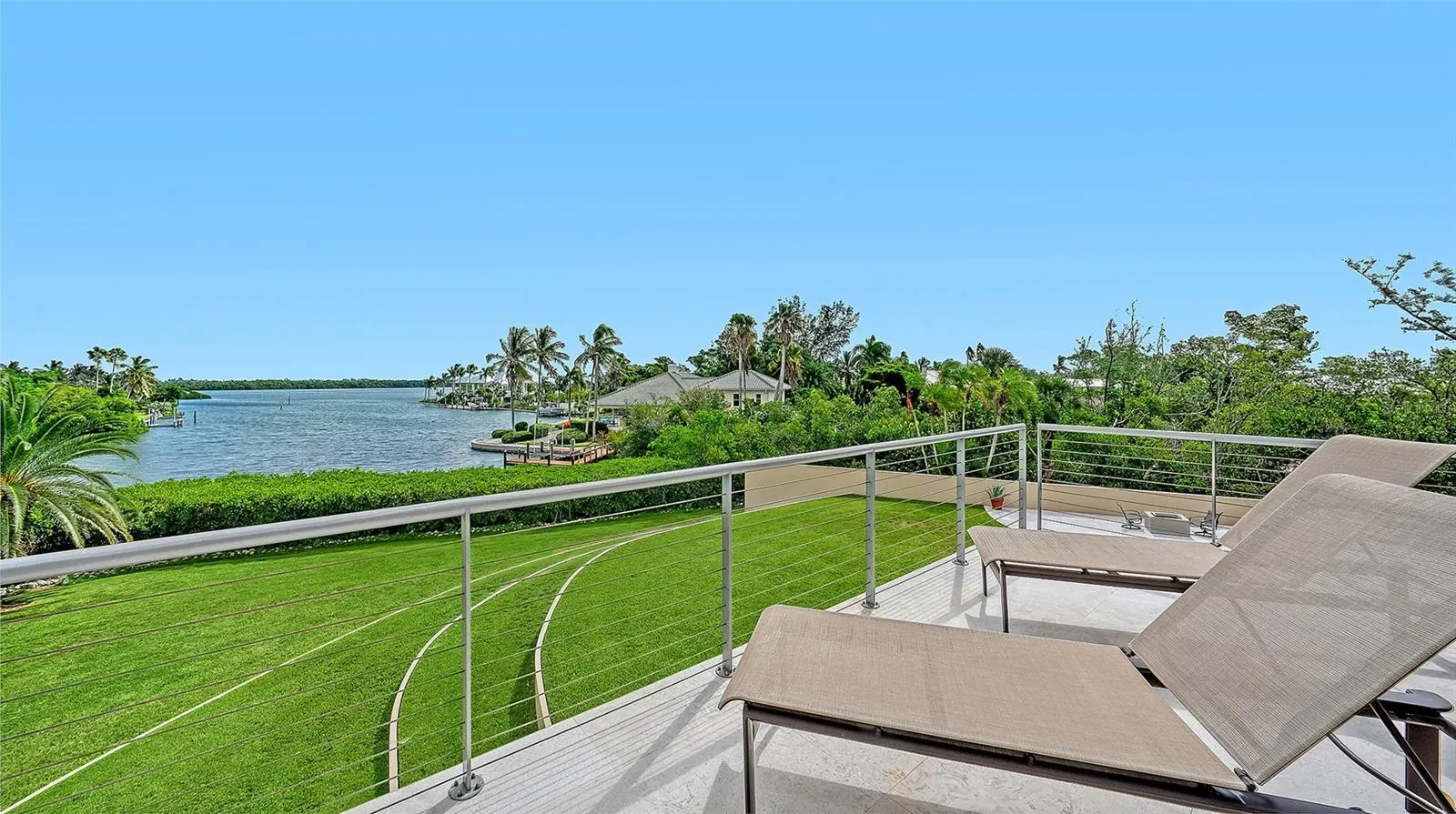 6610 GULF OF MEXICO DR