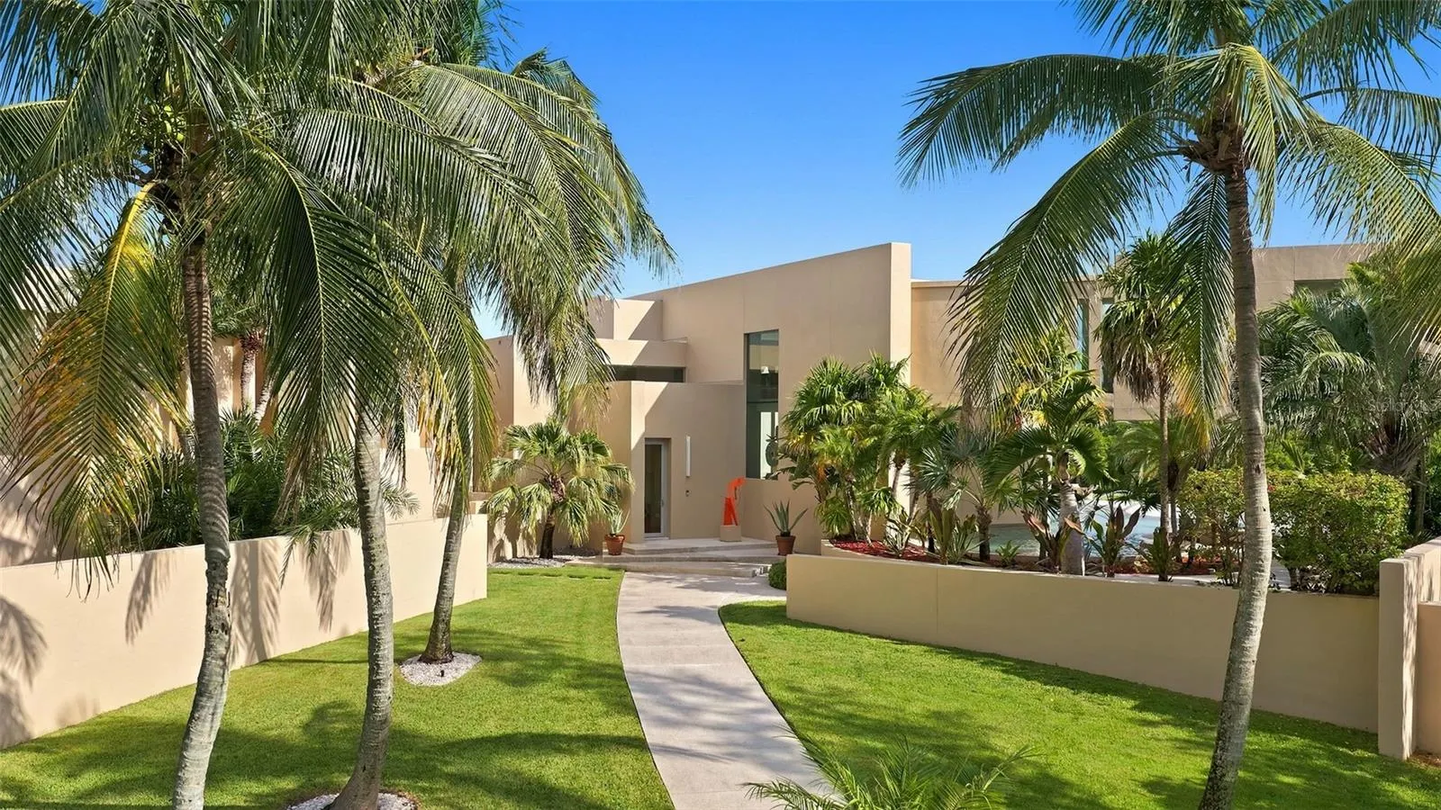 6610 GULF OF MEXICO DR