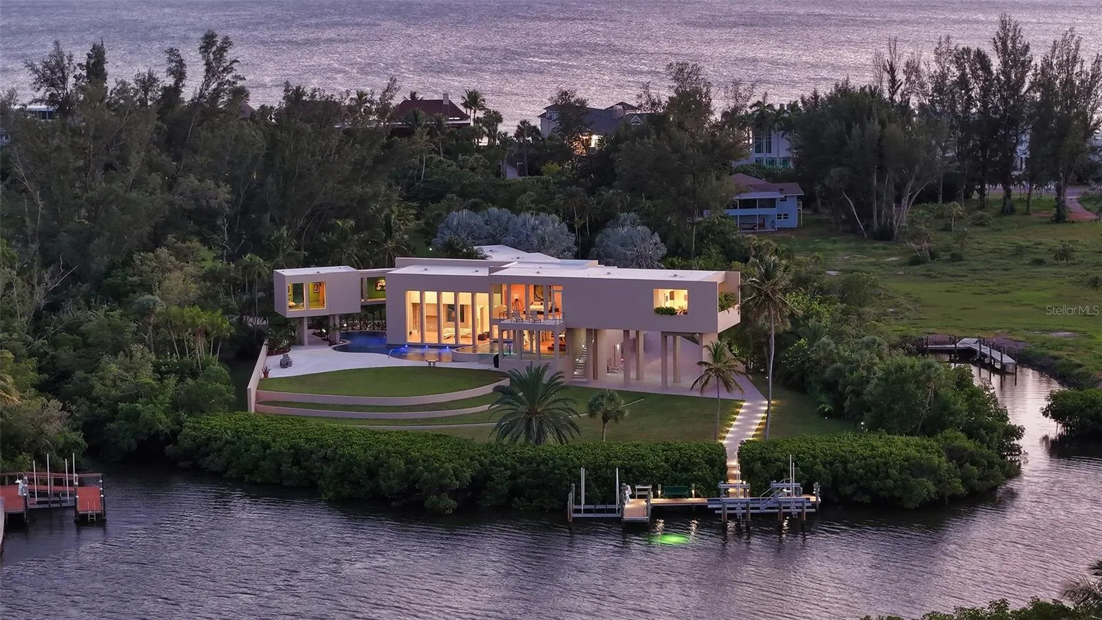 6610 GULF OF MEXICO DR