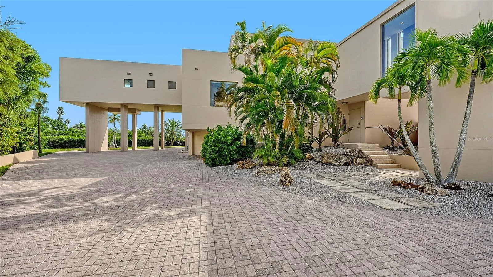 6610 GULF OF MEXICO DR
