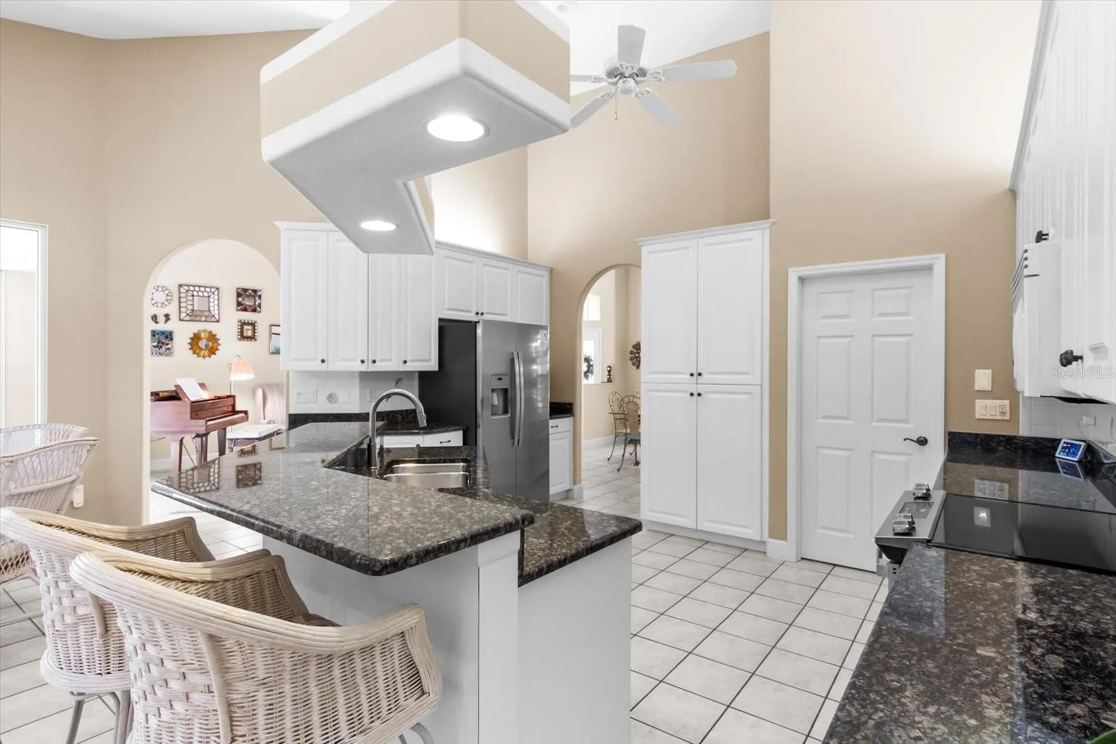2107 TOCOBAGA LN
