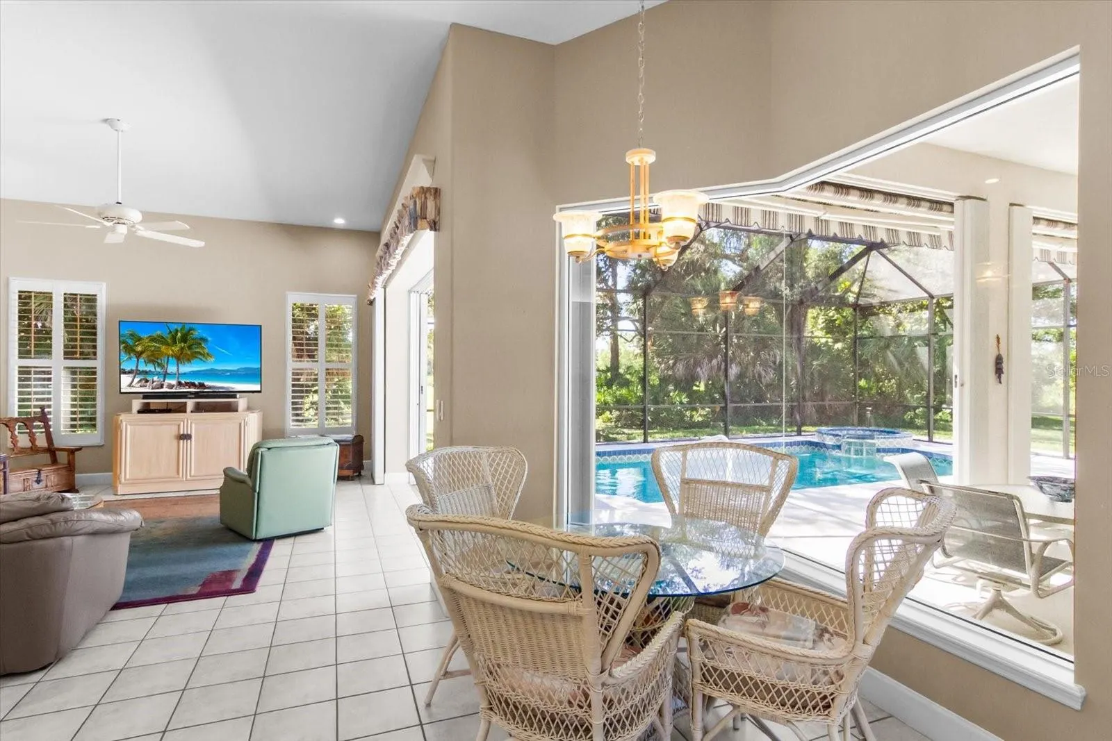 2107 TOCOBAGA LN