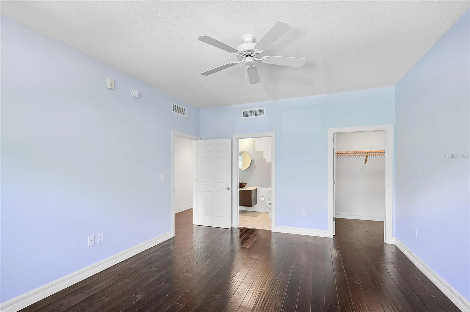 3603 N POINT RD #202 #202