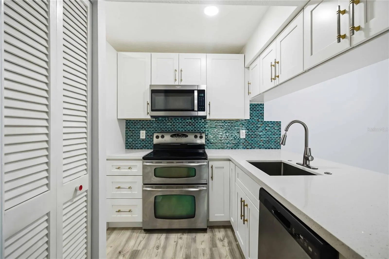3215 BENEVA RD #202 #202