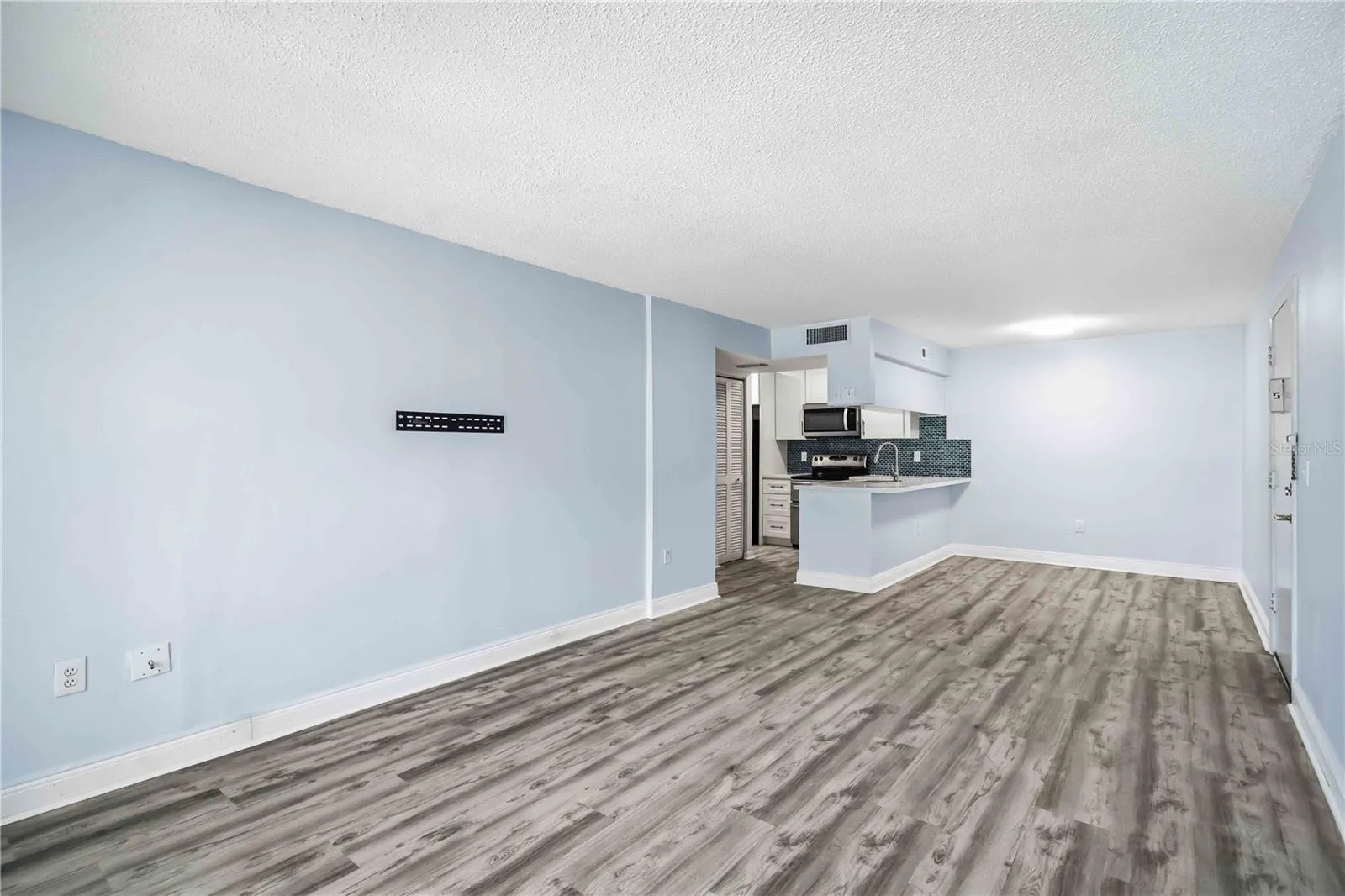 3215 BENEVA RD #202 #202