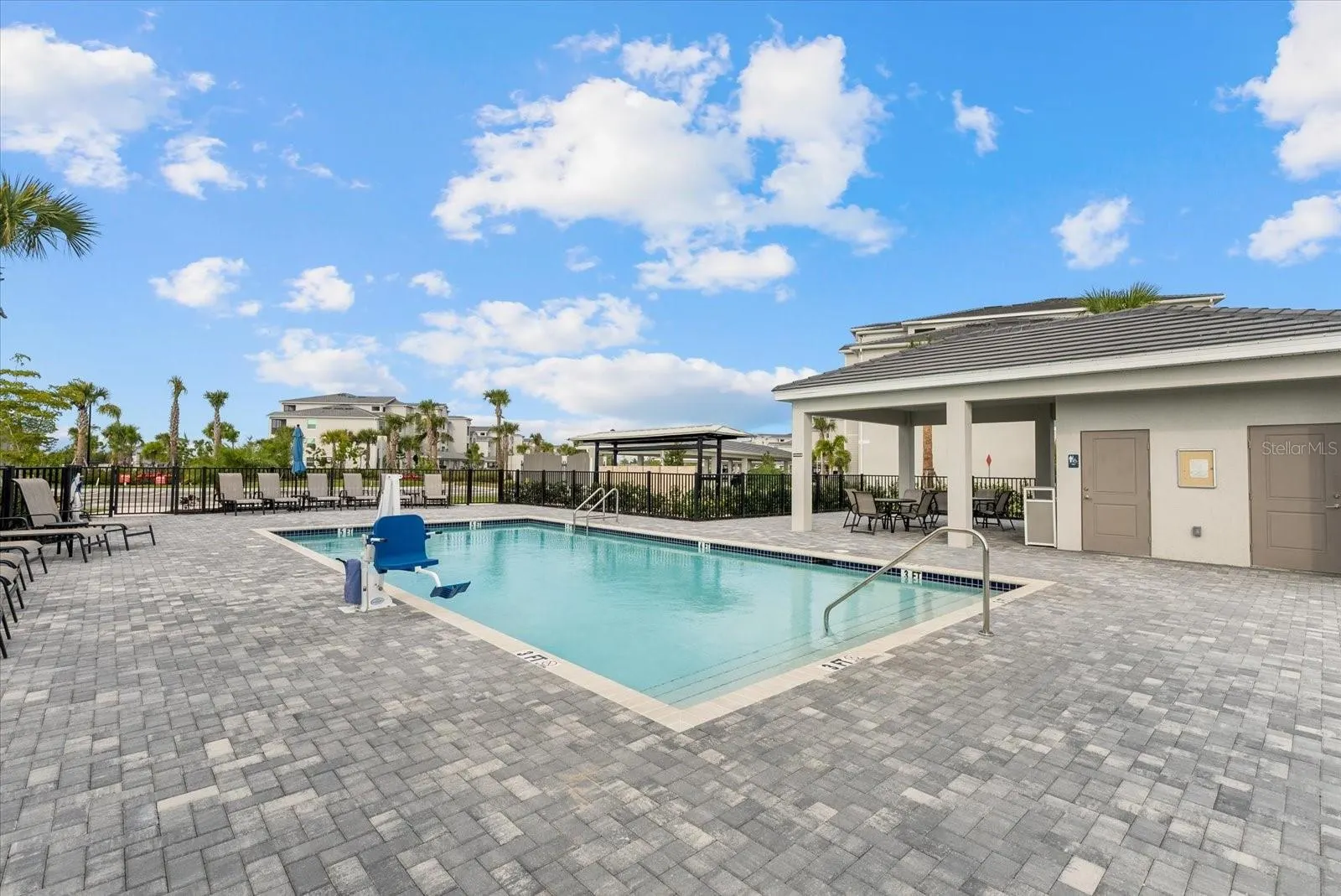 17602 SANTORINI CT