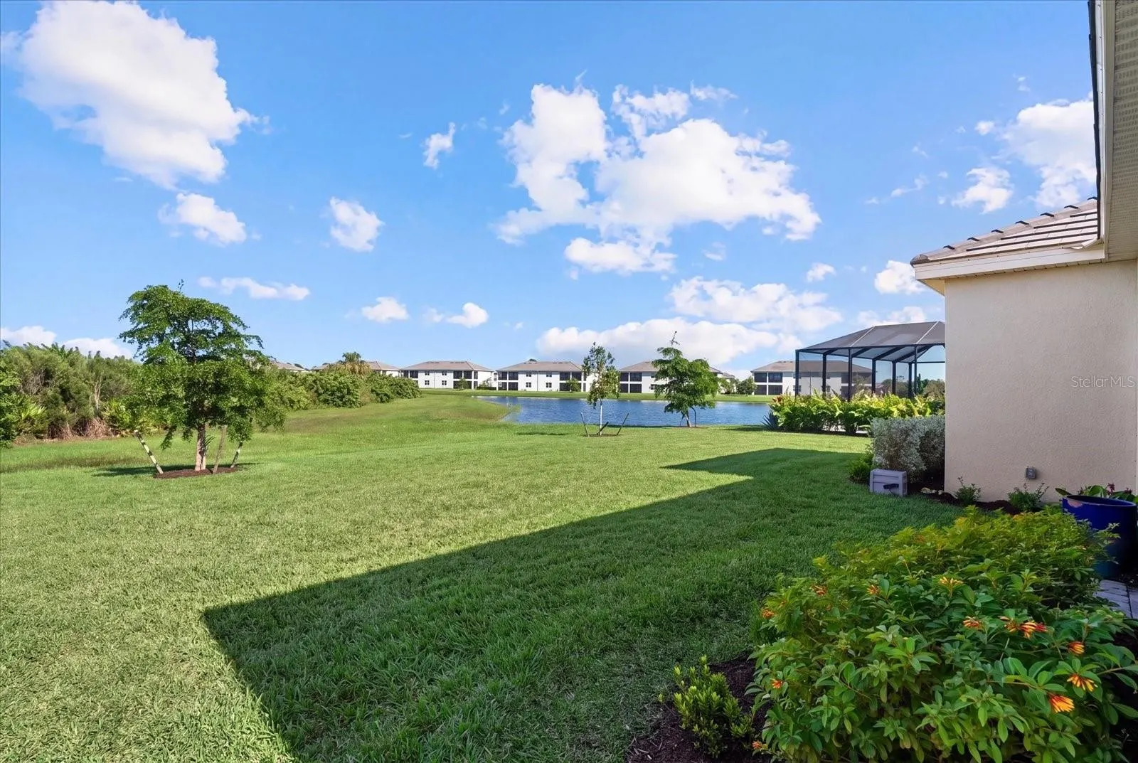 17602 SANTORINI CT