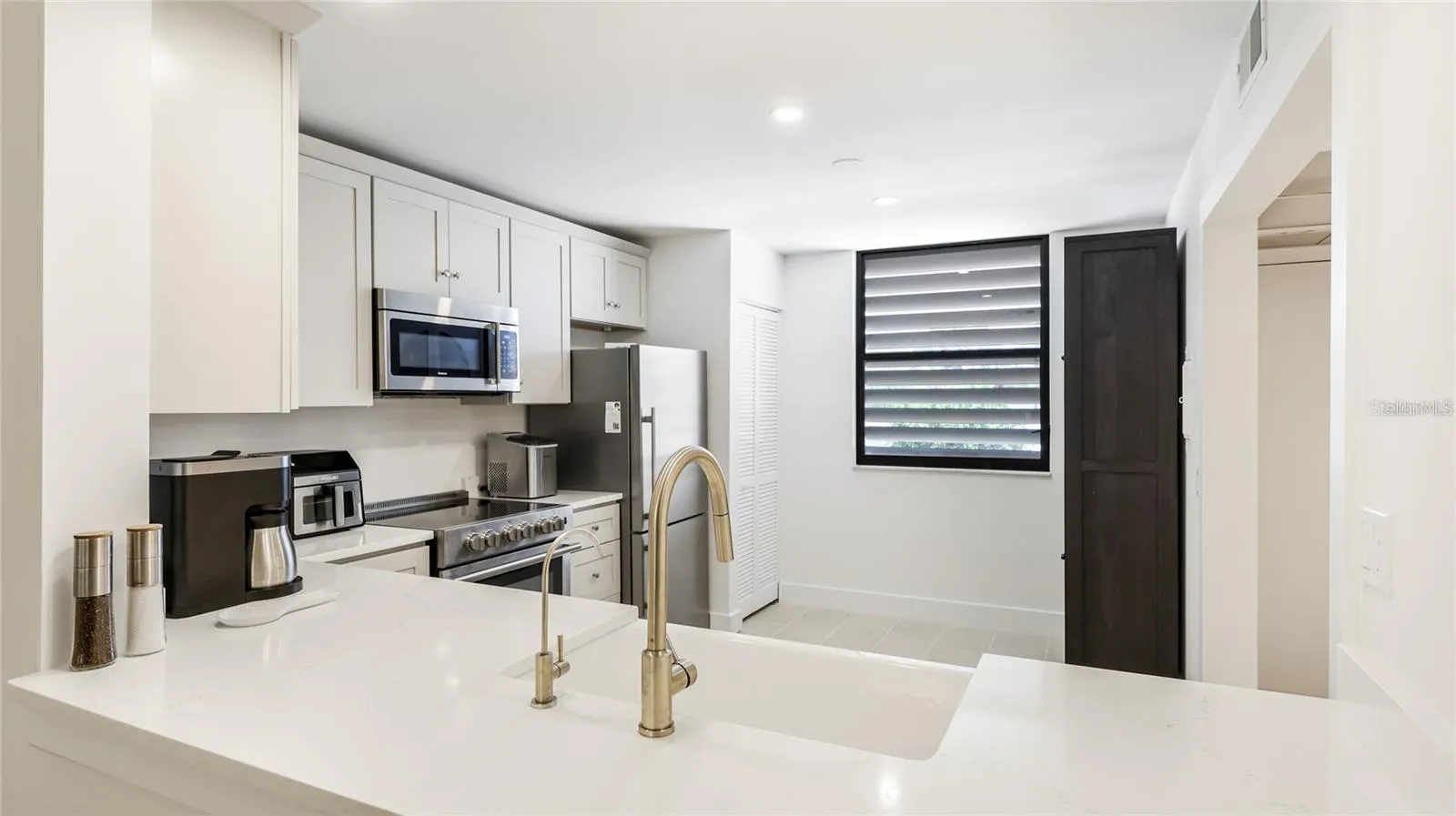 303 SPRINGDALE DR #303 #303