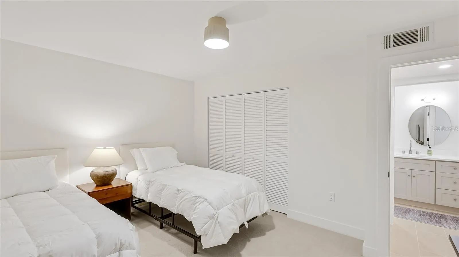 303 SPRINGDALE DR #303 #303