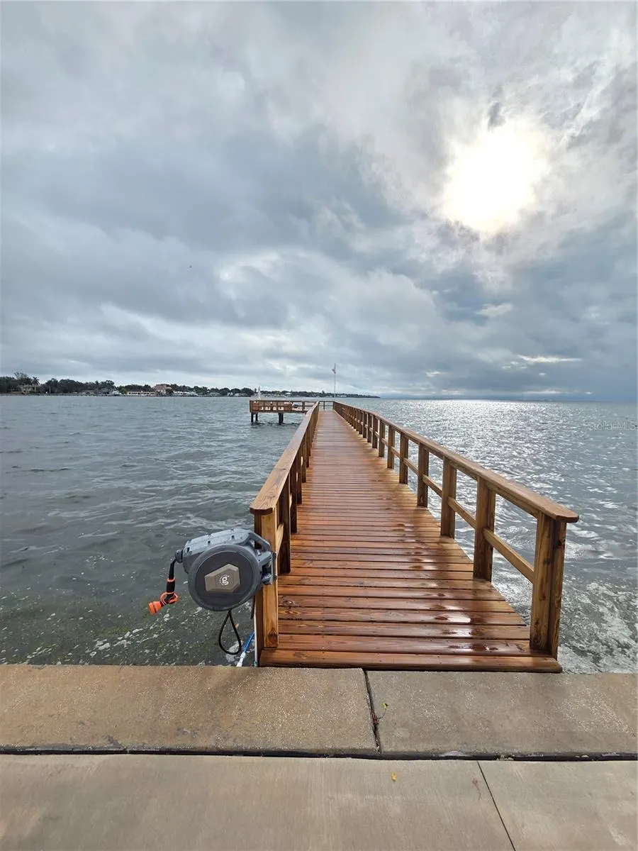 7100 SUNSHINE SKYWAY LN S #301 #301