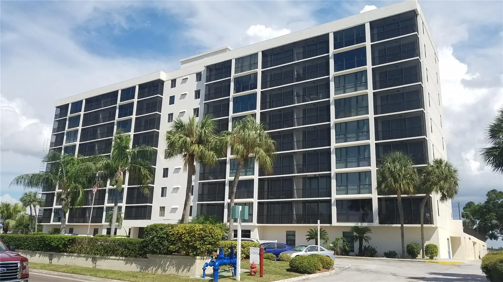 7100 SUNSHINE SKYWAY LN S #301 #301