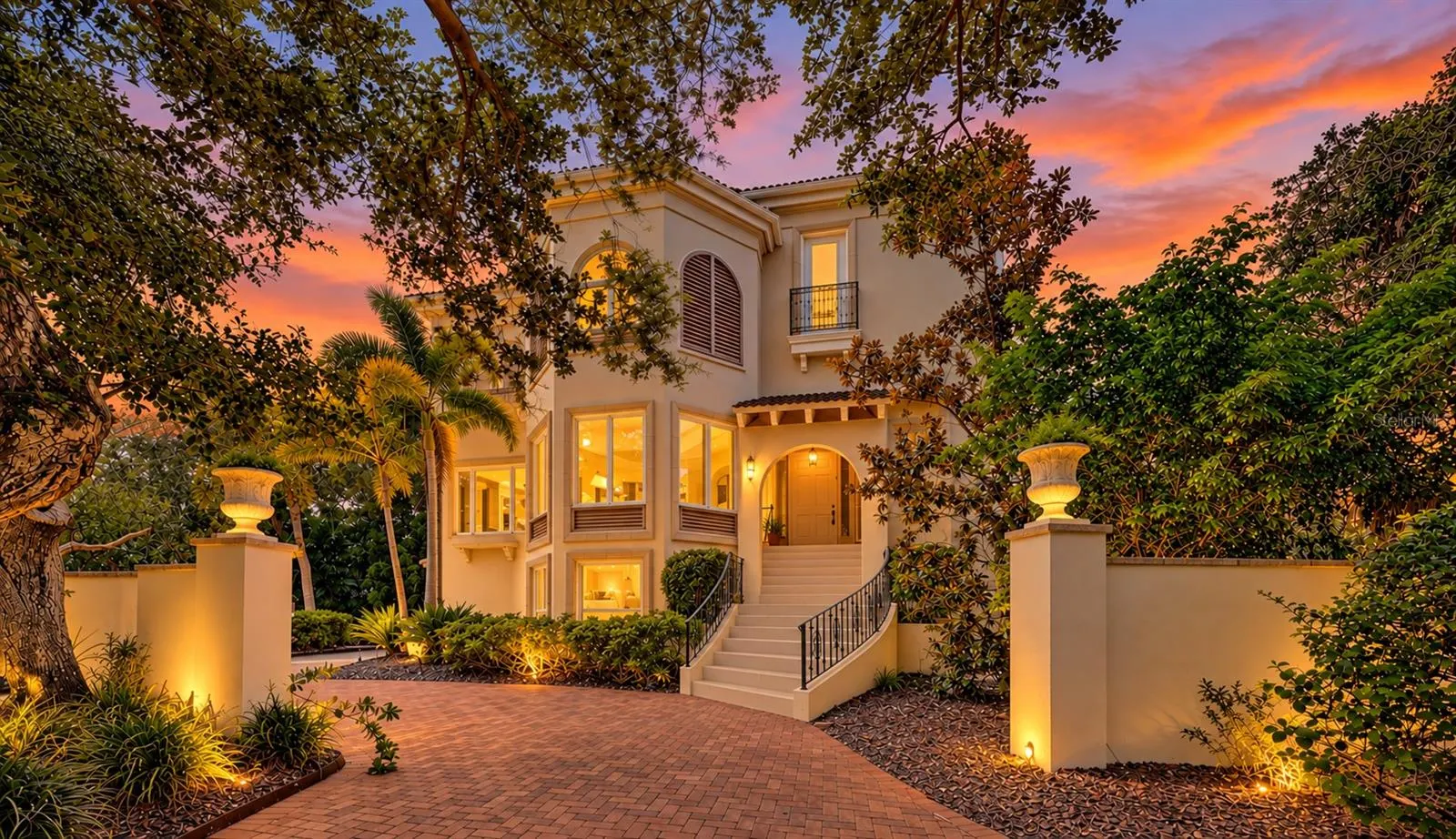 168 COASTAL HAMMOCK CT