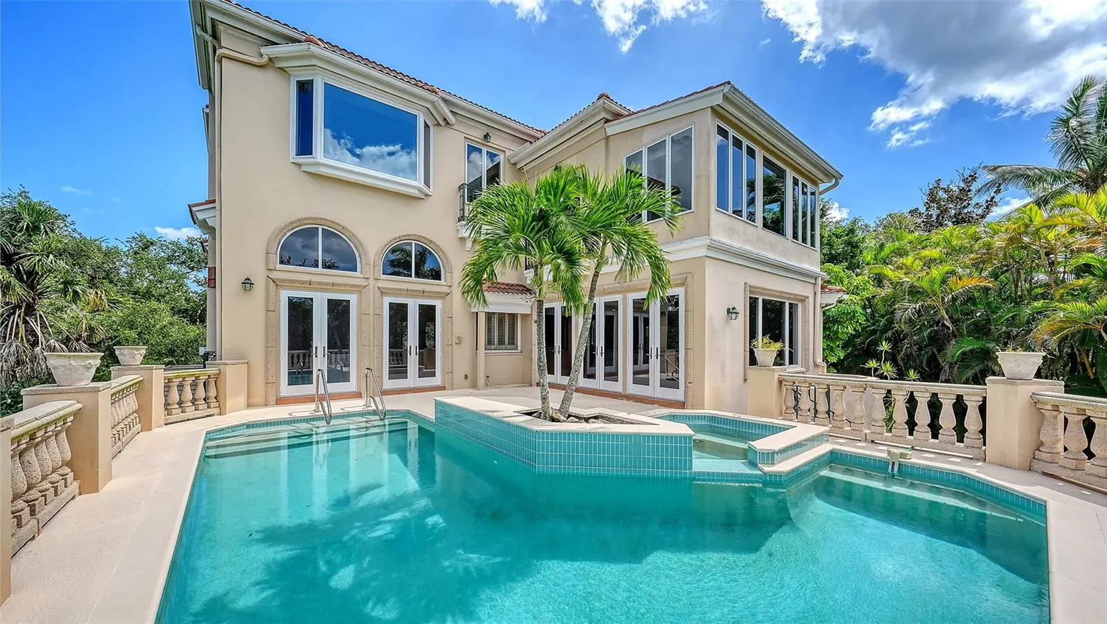 168 COASTAL HAMMOCK CT