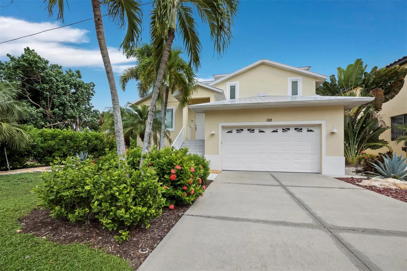 182 ISLAND CIR