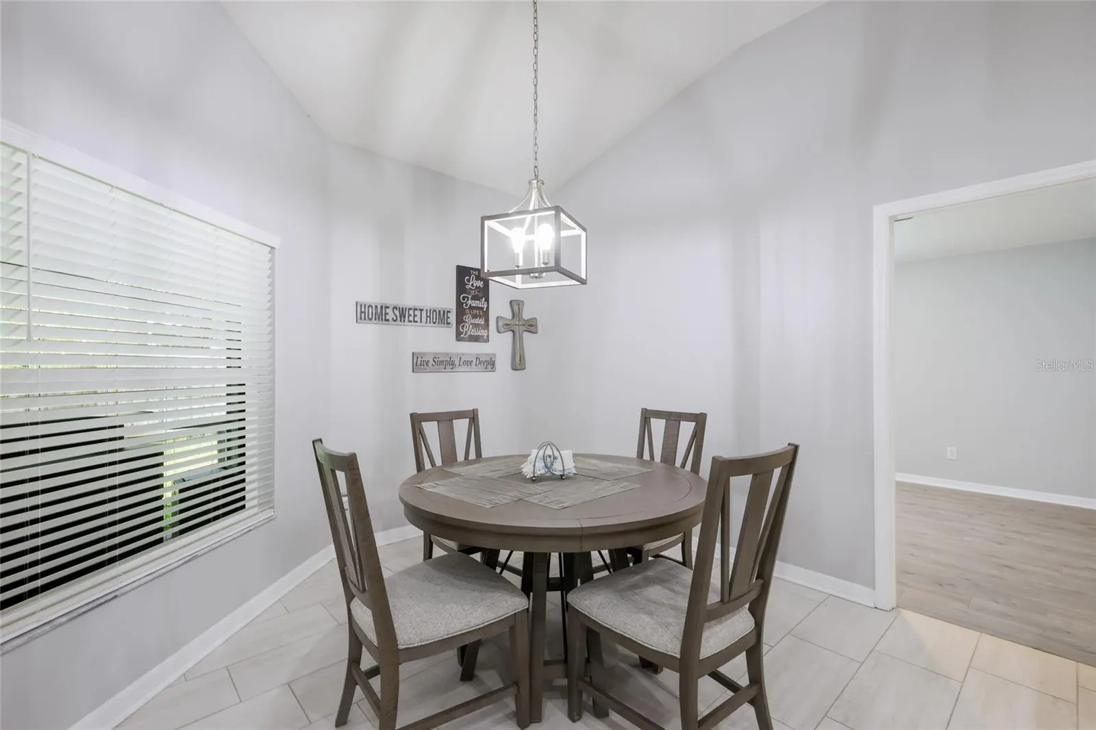 7625 NOTTINGHILL SKY DR