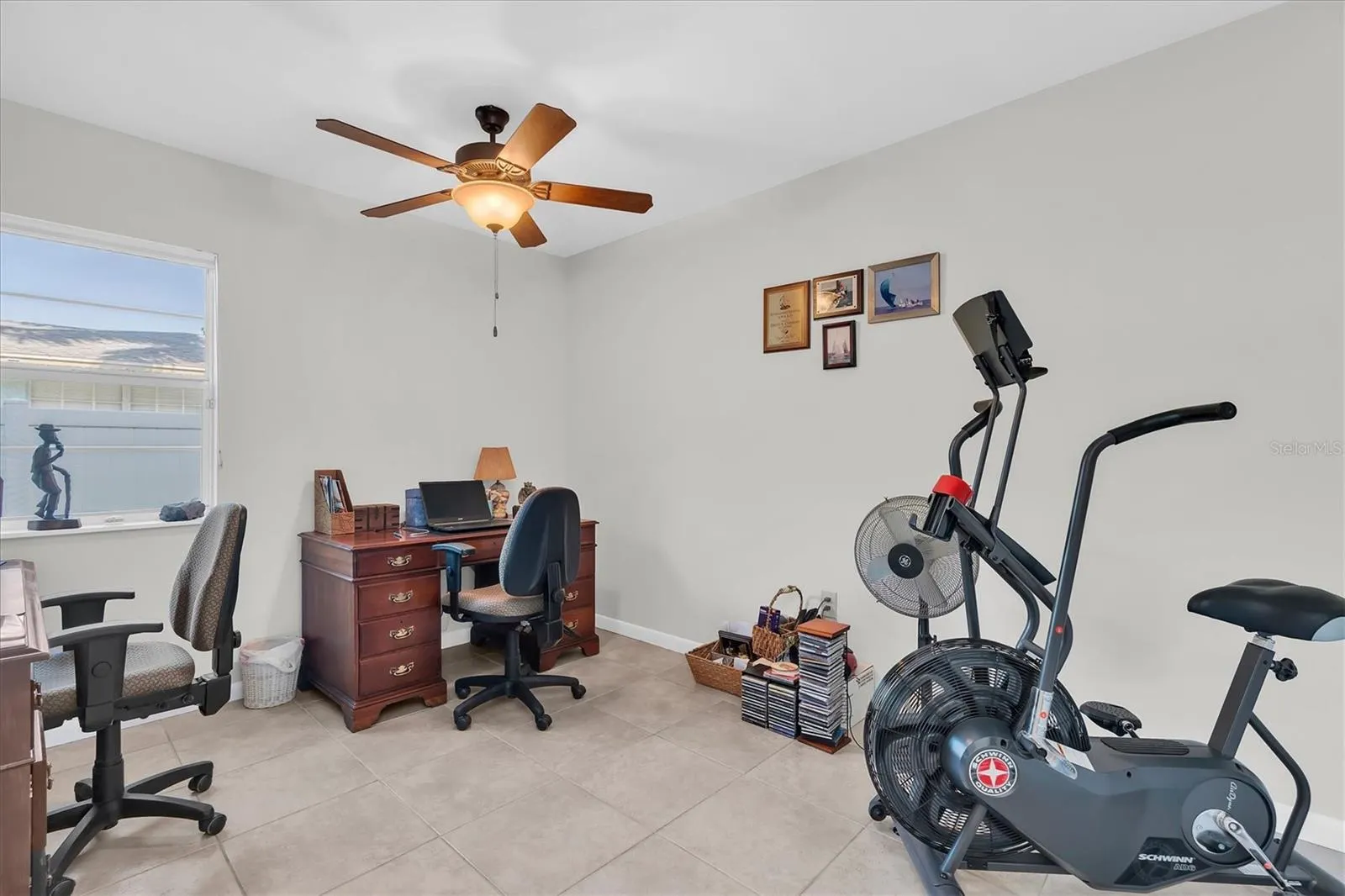 7106 PALM DR