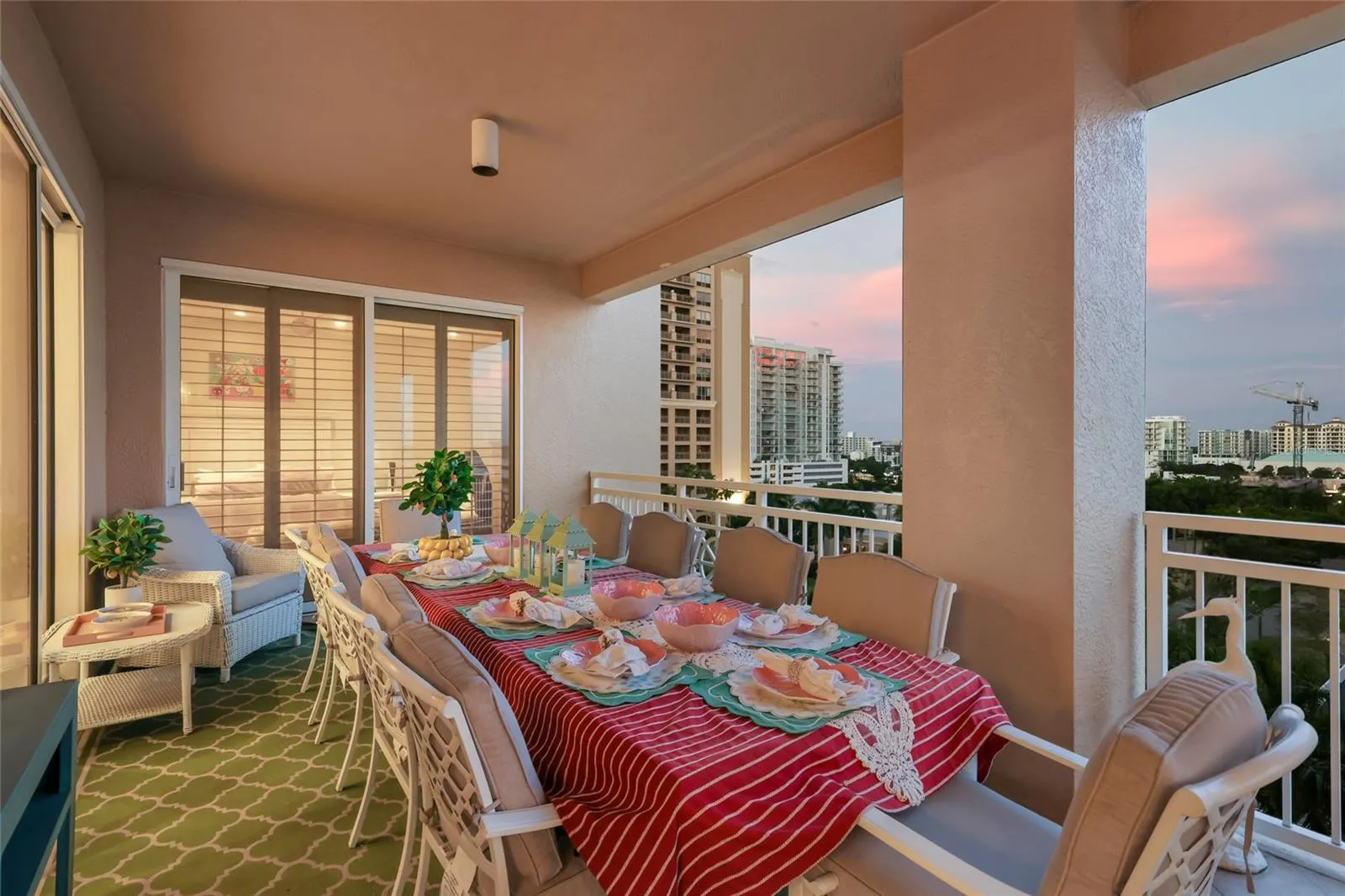 35 WATERGATE DR #804 #804