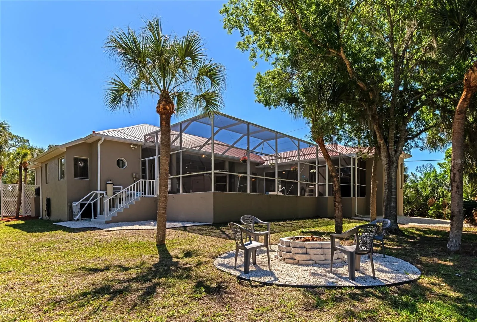 1101 KINGS WAY DR
