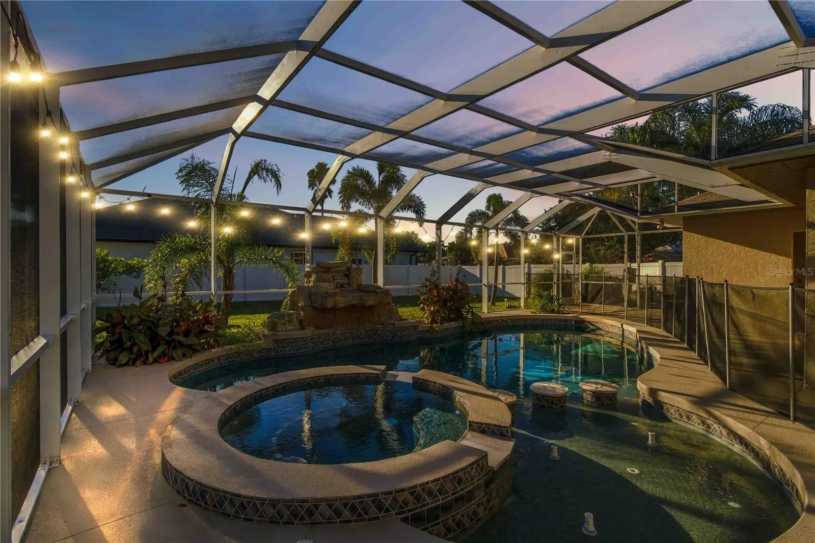 6274 AVENTURA DR