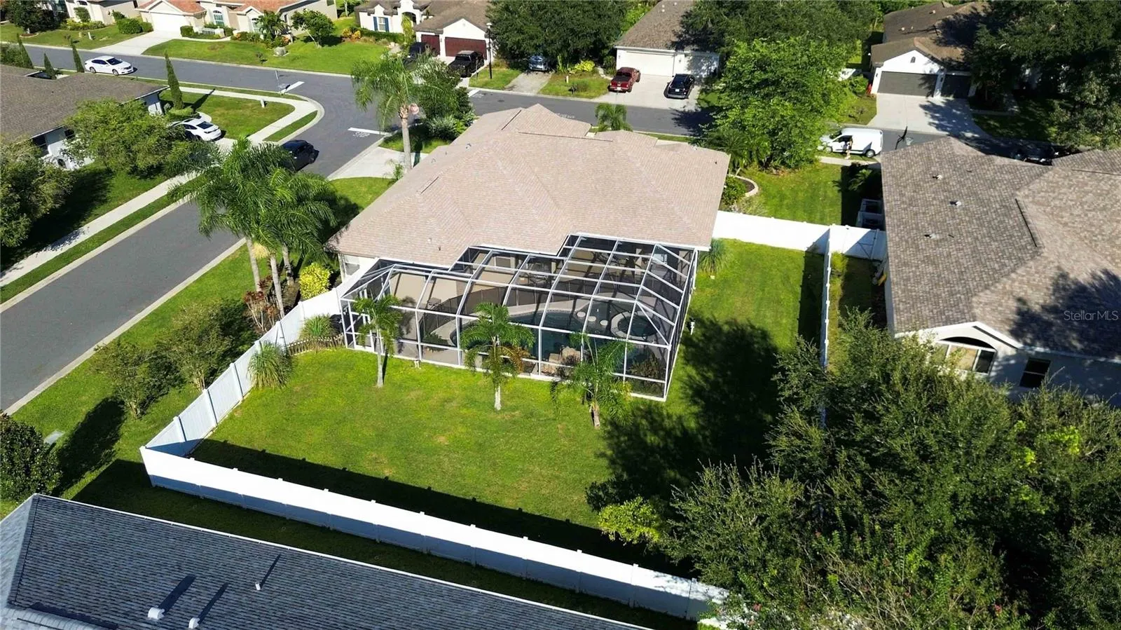 6274 AVENTURA DR