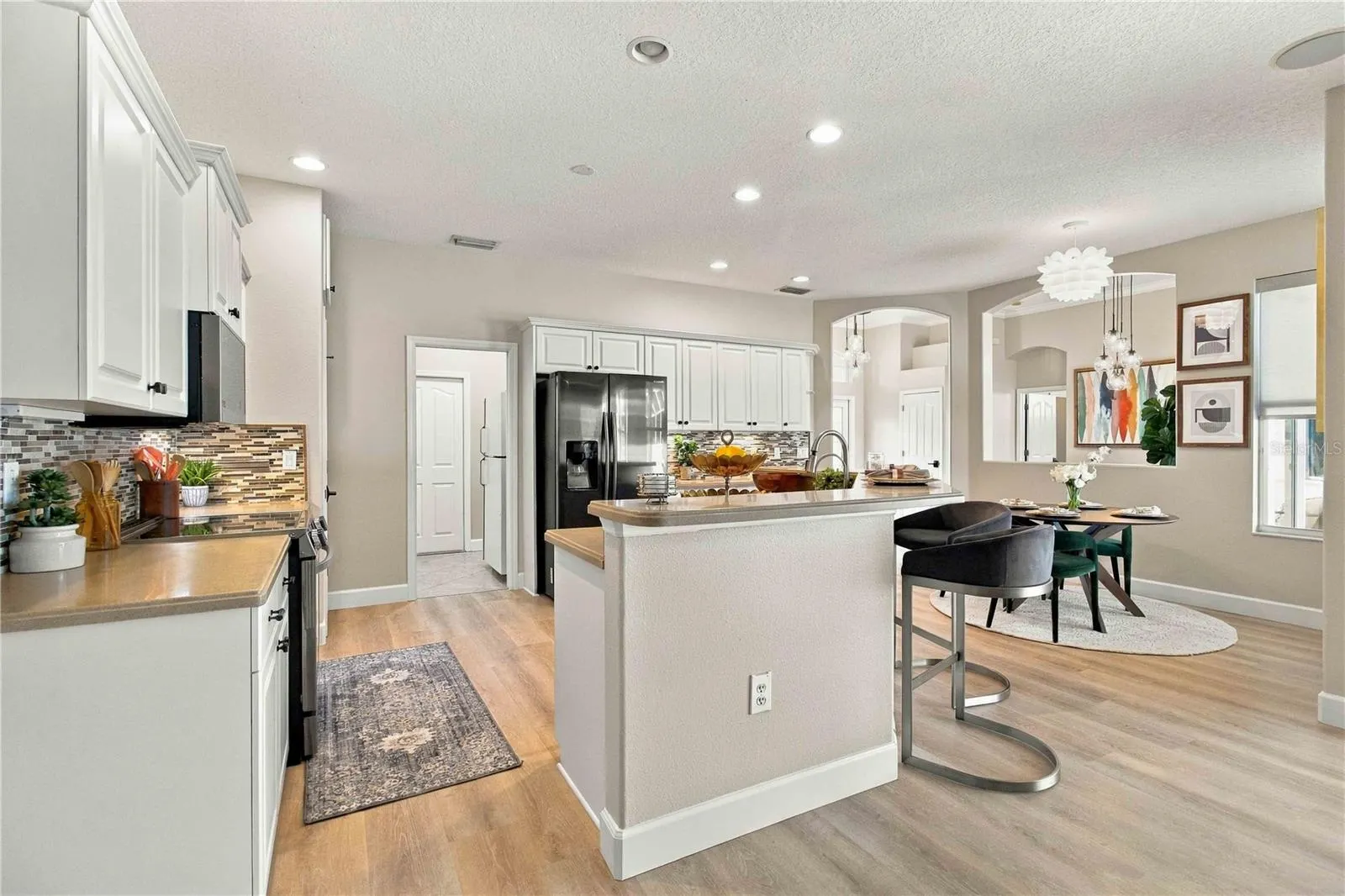 6274 AVENTURA DR