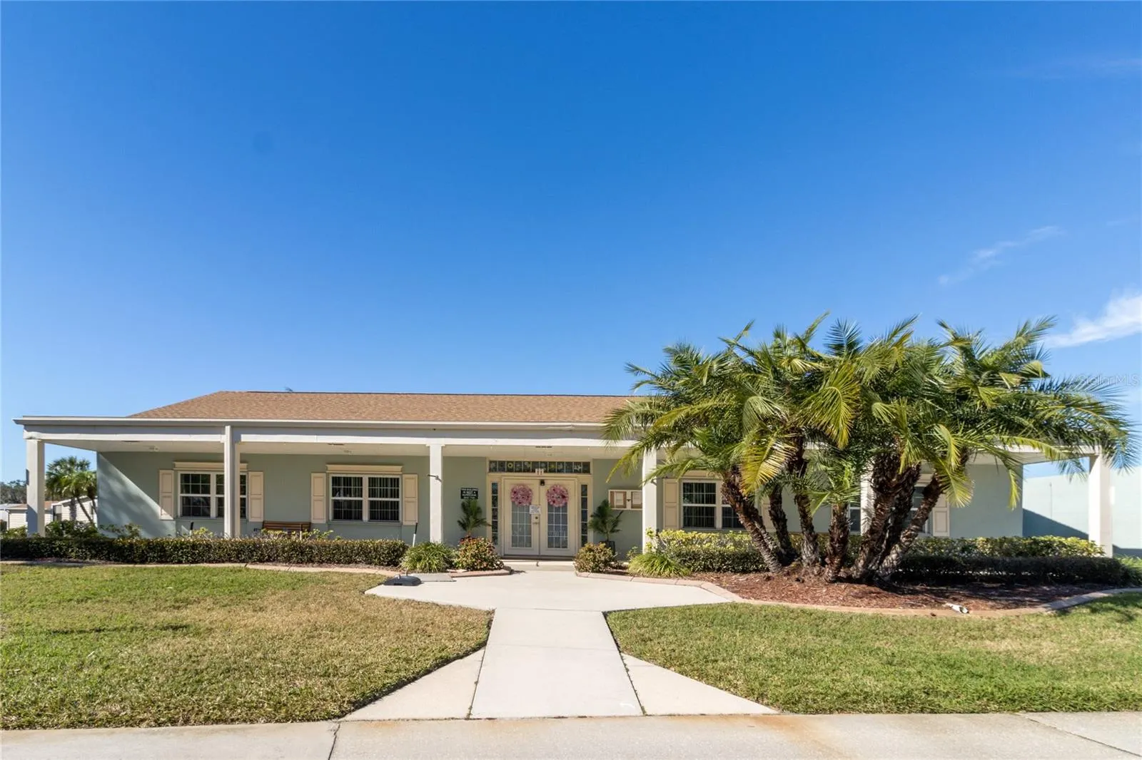 15 MEADOWLARK CIR